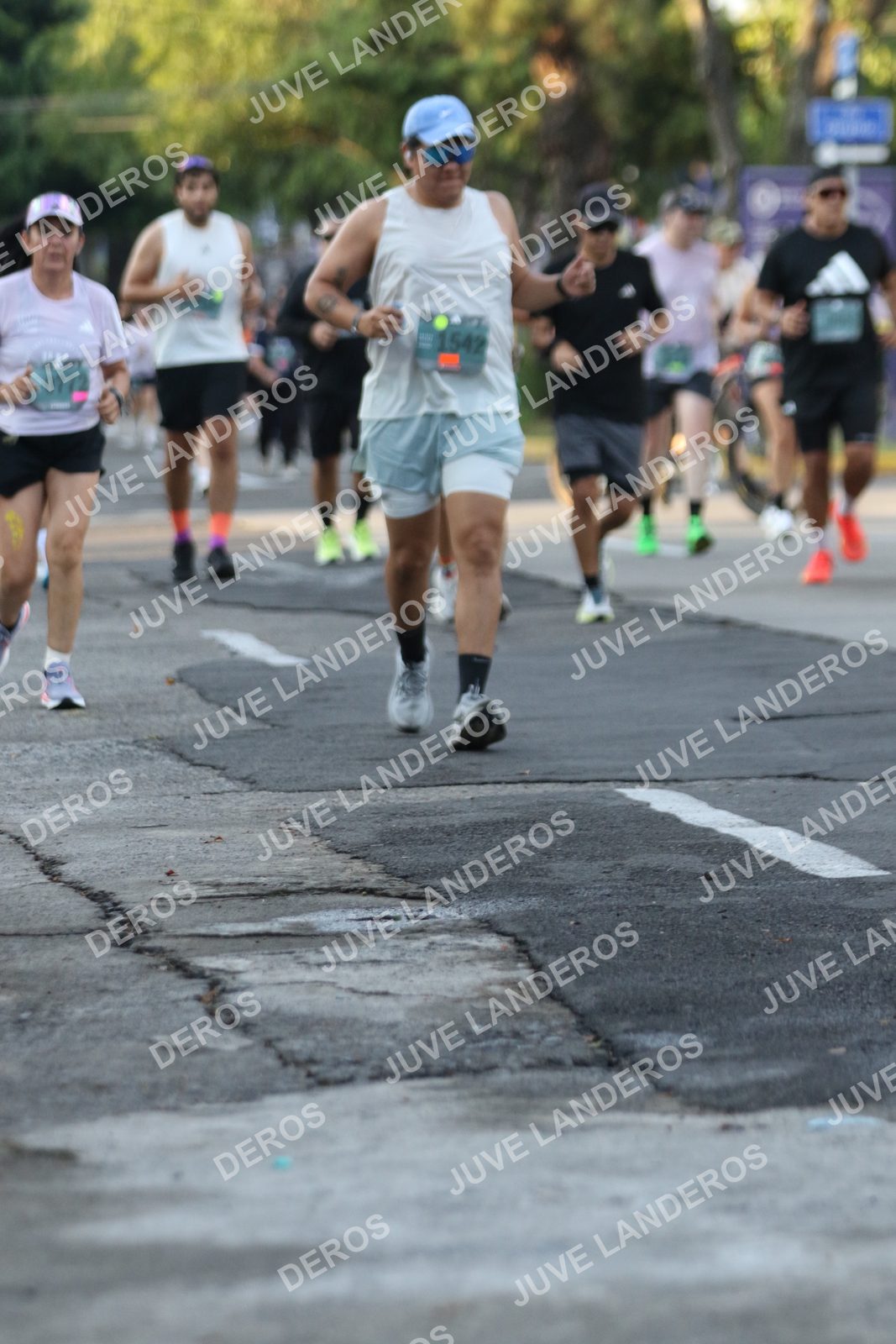 Foto de ADIDAS SPLITS GUADALAJARA 15K / 30K en Av. San Ignacio esquina Av. Ignacio L. Vallarta, Zapopan a las 07:19 · dorsal 1542, 772