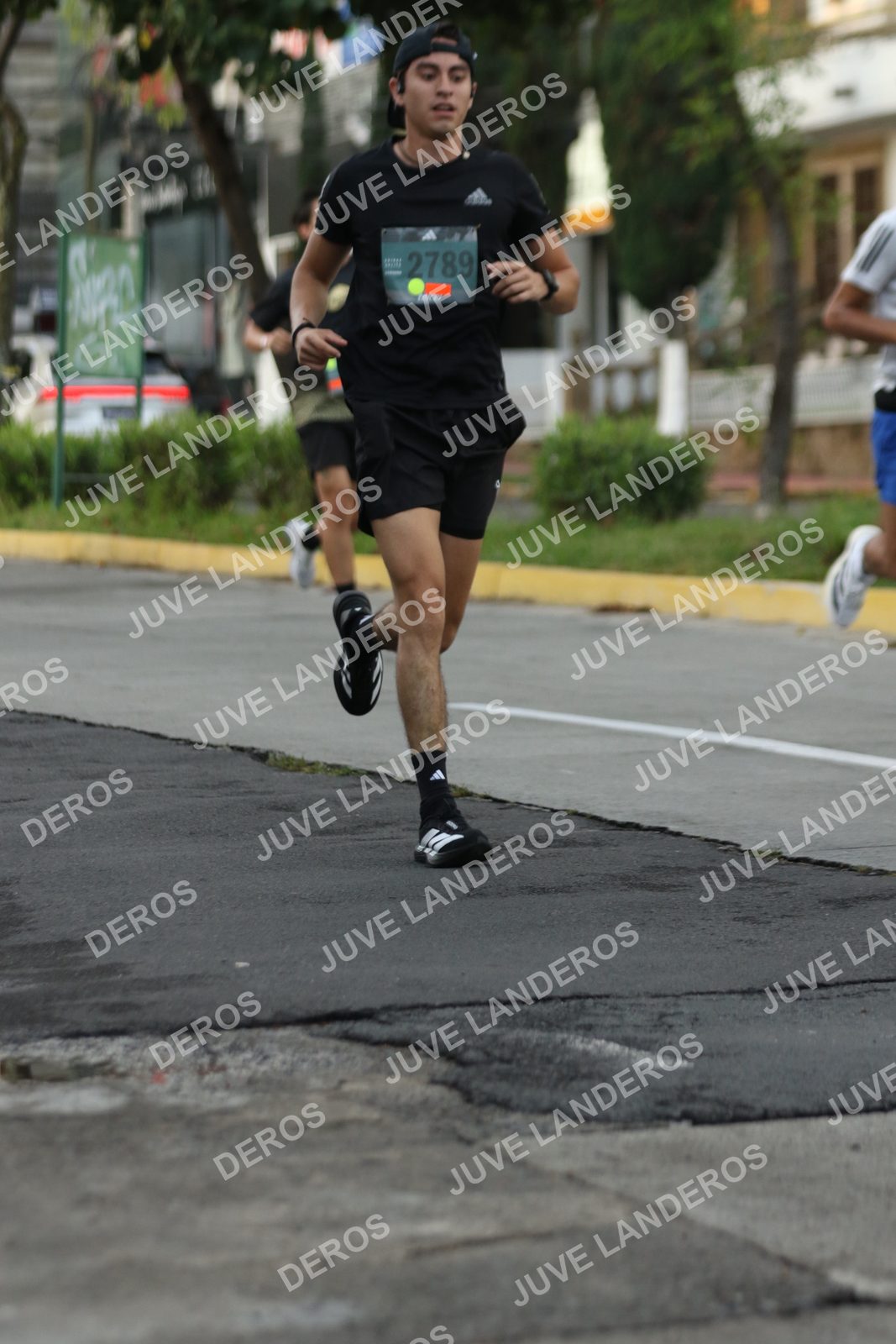 Foto de ADIDAS SPLITS GUADALAJARA 15K / 30K en Av. San Ignacio esquina Av. Ignacio L. Vallarta, Zapopan a las 07:03 · dorsal 2789