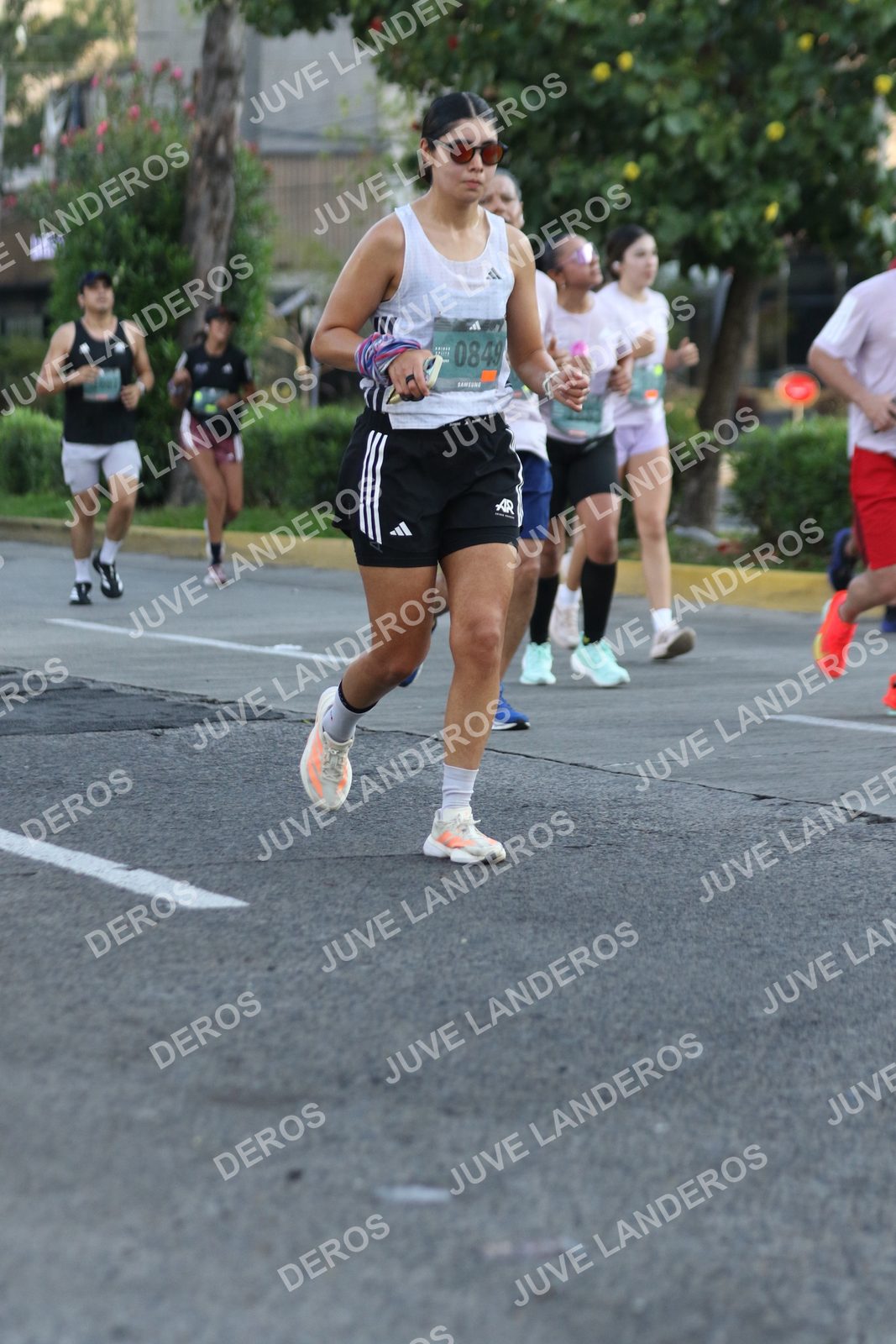 Foto de ADIDAS SPLITS GUADALAJARA 15K / 30K en Av. San Ignacio esquina Av. Ignacio L. Vallarta, Zapopan a las 07:37 · dorsal 849