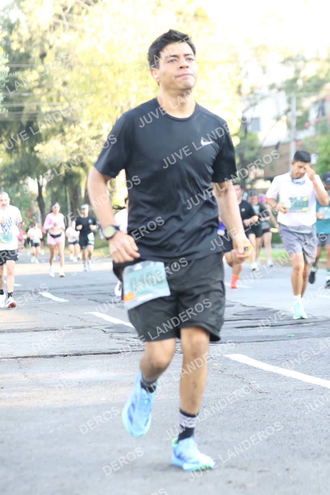 Foto de ADIDAS SPLITS GUADALAJARA 15K / 30K en Av. San Ignacio esquina Av. Ignacio L. Vallarta, Zapopan a las 07:46 · dorsal 408