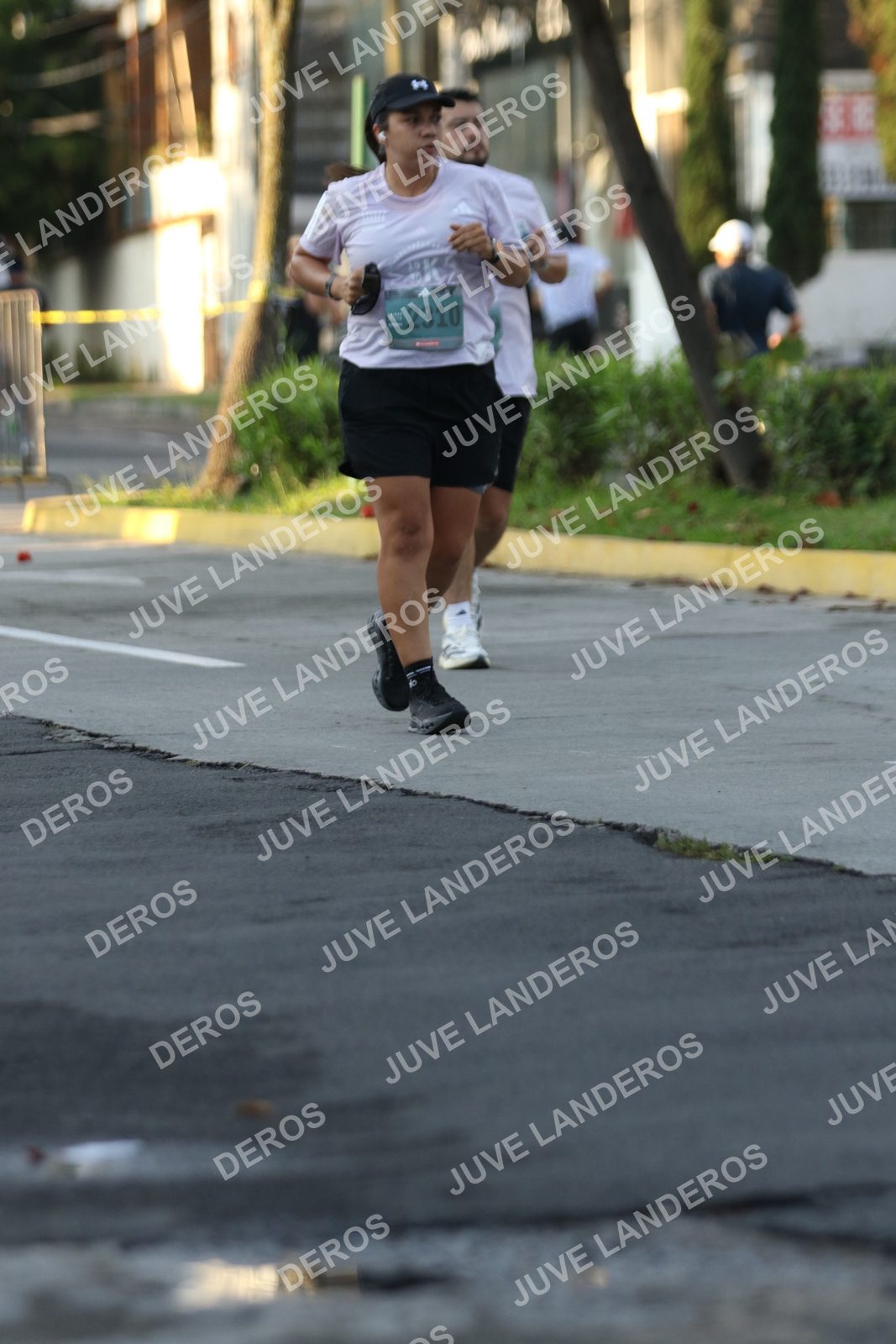 Foto de ADIDAS SPLITS GUADALAJARA 15K / 30K en Av. San Ignacio esquina Av. Ignacio L. Vallarta, Zapopan a las 07:23 · dorsal 2310