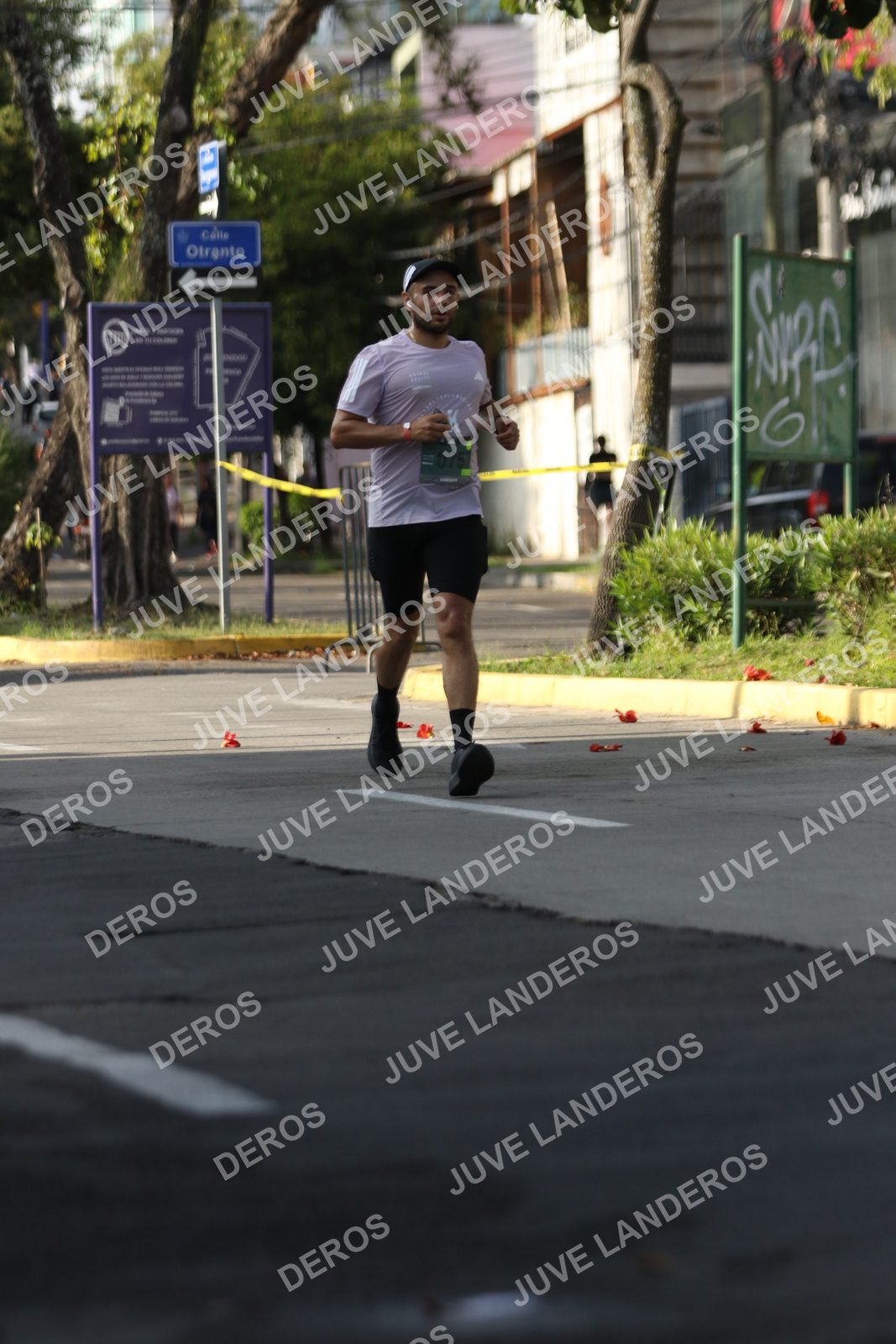 Foto de ADIDAS SPLITS GUADALAJARA 15K / 30K en Av. San Ignacio esquina Av. Ignacio L. Vallarta, Zapopan a las 08:29 · dorsal 75