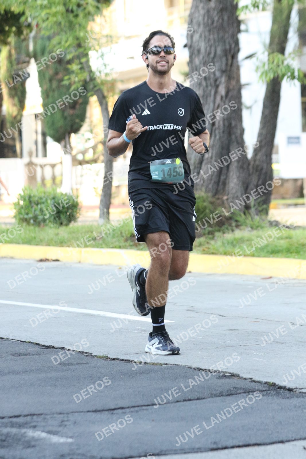 Foto de ADIDAS SPLITS GUADALAJARA 15K / 30K en Av. San Ignacio esquina Av. Ignacio L. Vallarta, Zapopan a las 08:09 · dorsal 1458