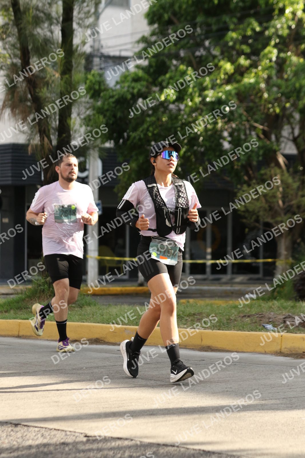 Foto de ADIDAS SPLITS GUADALAJARA 15K / 30K en Av. San Ignacio esquina Av. Ignacio L. Vallarta, Zapopan a las 08:54 · dorsal 2648