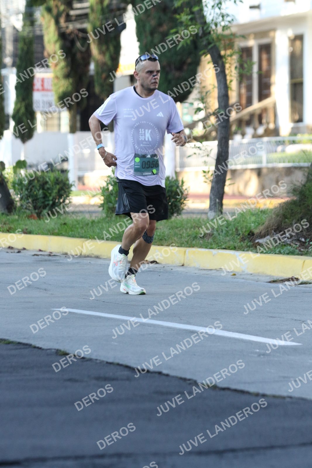 Foto de ADIDAS SPLITS GUADALAJARA 15K / 30K en Av. San Ignacio esquina Av. Ignacio L. Vallarta, Zapopan a las 08:01 · dorsal 956