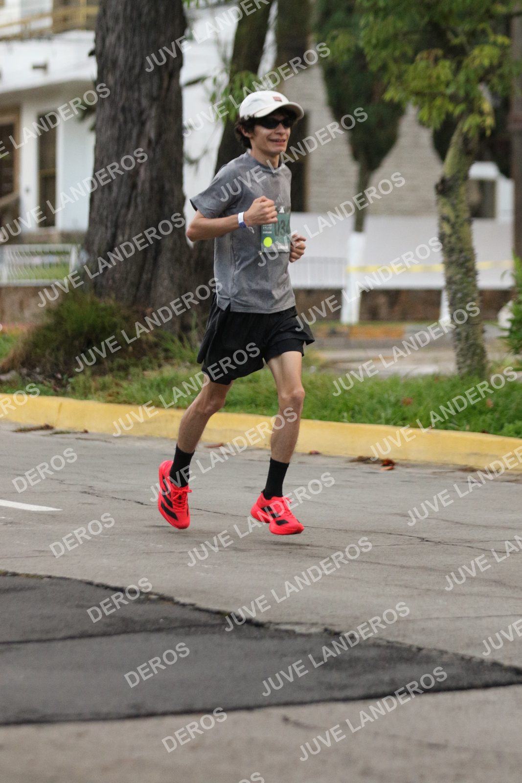 Foto de ADIDAS SPLITS GUADALAJARA 15K / 30K en Av. San Ignacio esquina Av. Ignacio L. Vallarta, Zapopan a las 06:49 · dorsal 34