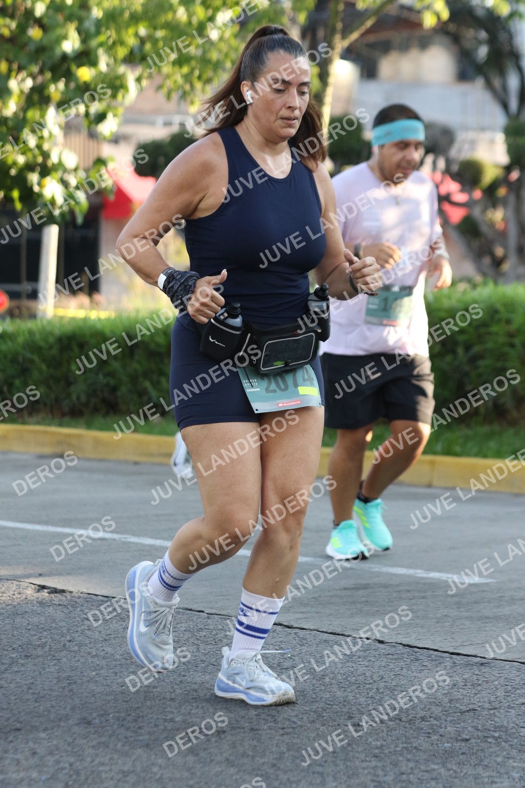 Foto de ADIDAS SPLITS GUADALAJARA 15K / 30K en Av. San Ignacio esquina Av. Ignacio L. Vallarta, Zapopan a las 07:51 · dorsal 2074
