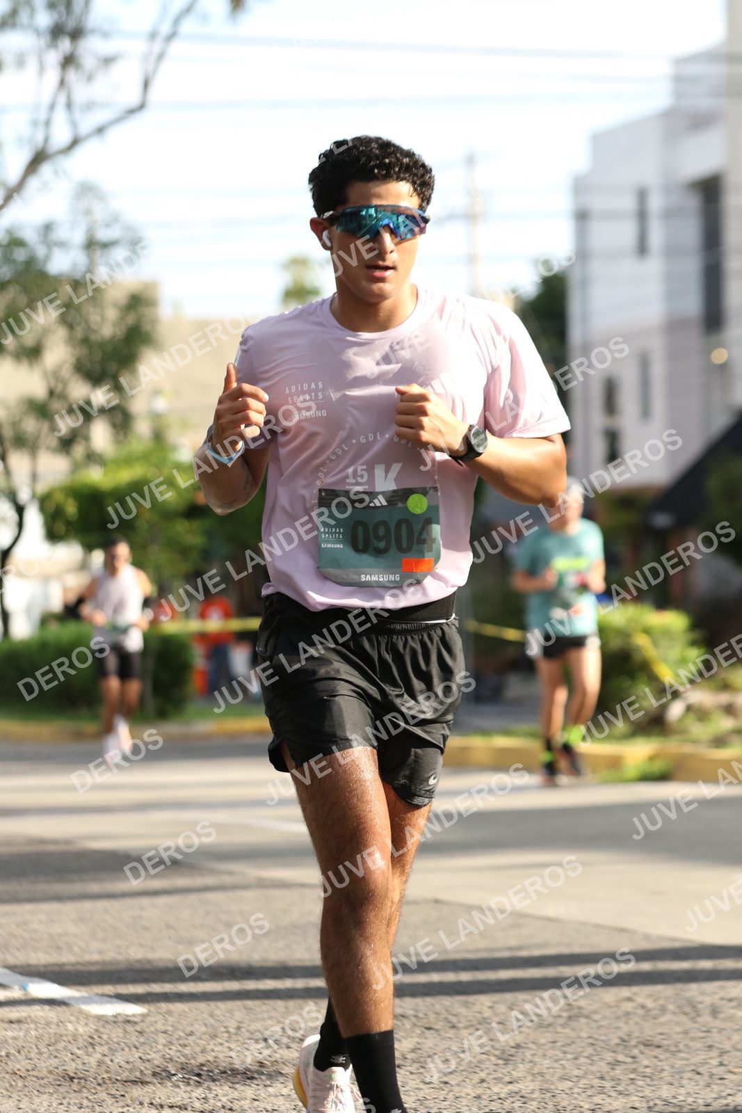 Foto de ADIDAS SPLITS GUADALAJARA 15K / 30K en Av. San Ignacio esquina Av. Ignacio L. Vallarta, Zapopan a las 08:52 · dorsal 904