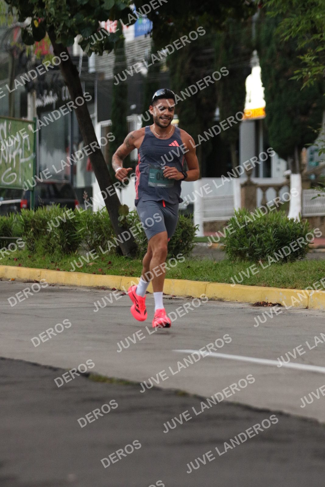 Foto de ADIDAS SPLITS GUADALAJARA 15K / 30K en Av. San Ignacio esquina Av. Ignacio L. Vallarta, Zapopan a las 06:47