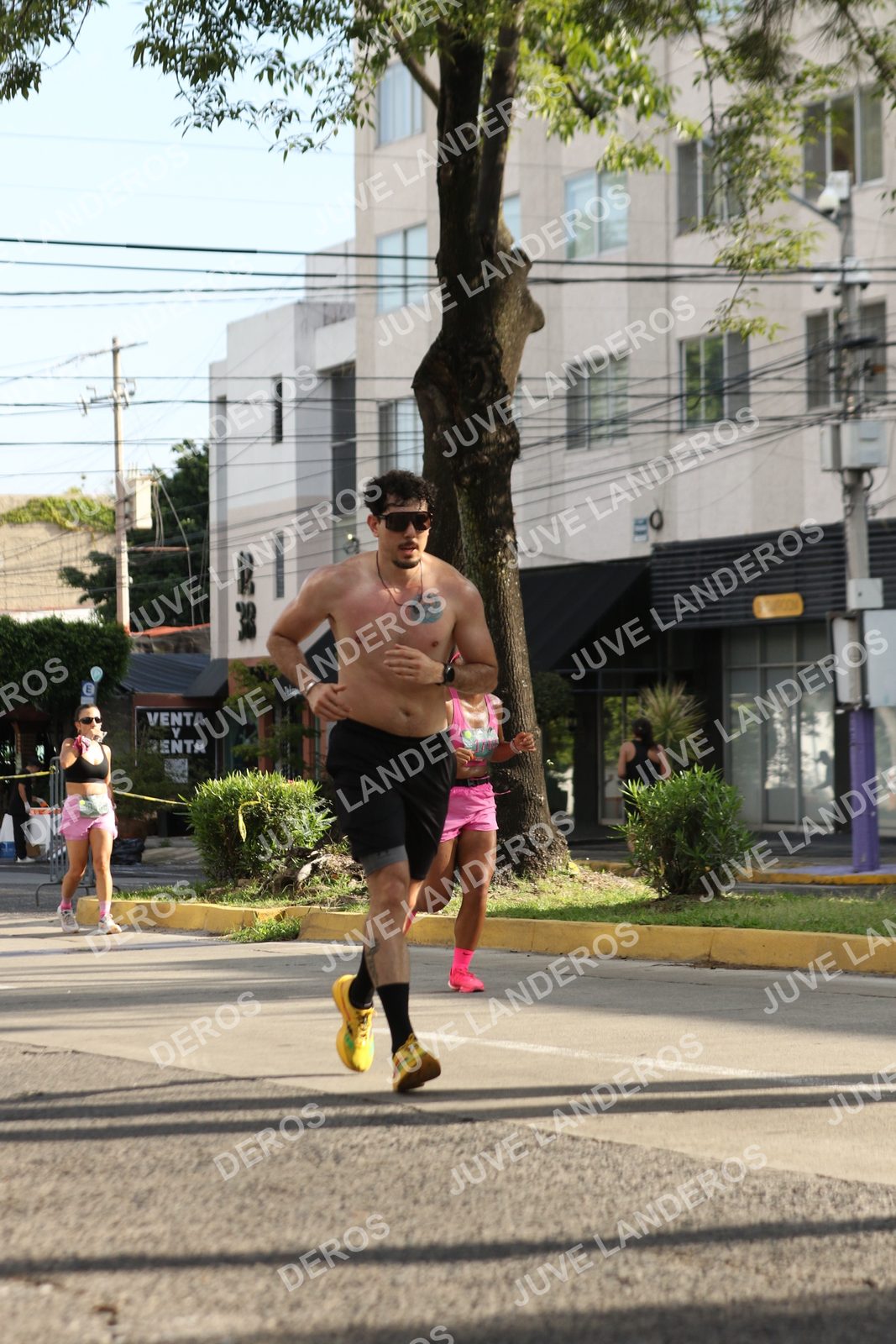 Foto de ADIDAS SPLITS GUADALAJARA 15K / 30K en Av. San Ignacio esquina Av. Ignacio L. Vallarta, Zapopan a las 08:56