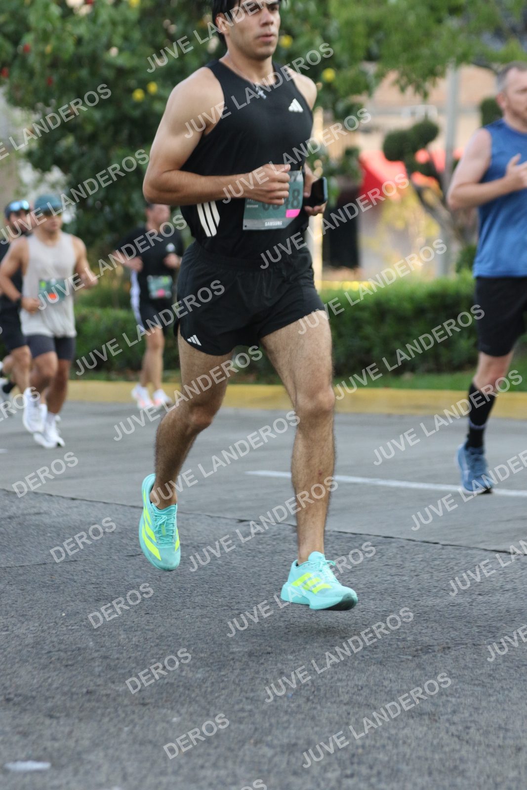 Foto de ADIDAS SPLITS GUADALAJARA 15K / 30K en Av. San Ignacio esquina Av. Ignacio L. Vallarta, Zapopan a las 07:29