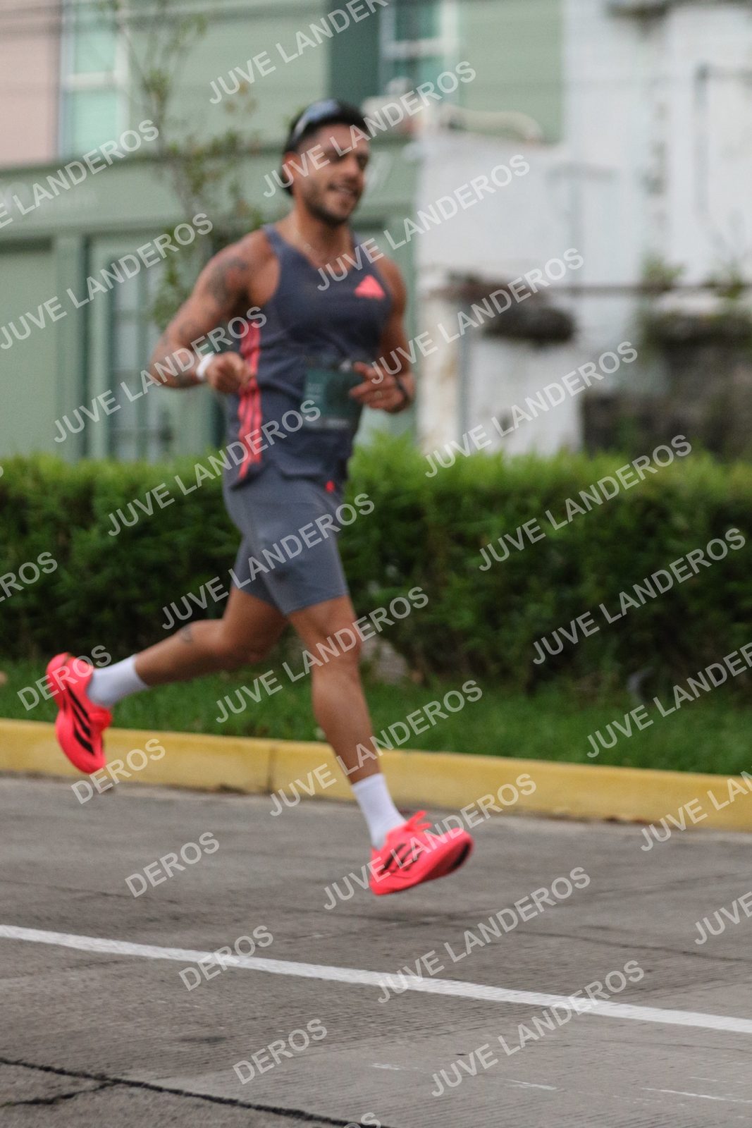 Foto de ADIDAS SPLITS GUADALAJARA 15K / 30K en Av. San Ignacio esquina Av. Ignacio L. Vallarta, Zapopan a las 06:47