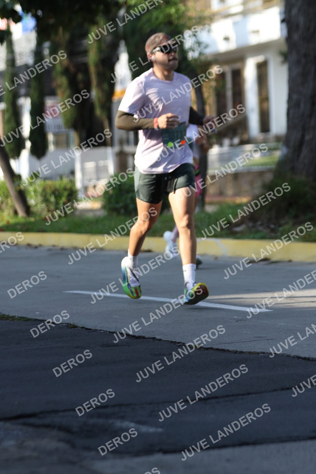 Foto de ADIDAS SPLITS GUADALAJARA 15K / 30K en Av. San Ignacio esquina Av. Ignacio L. Vallarta, Zapopan a las 08:23 · dorsal 371