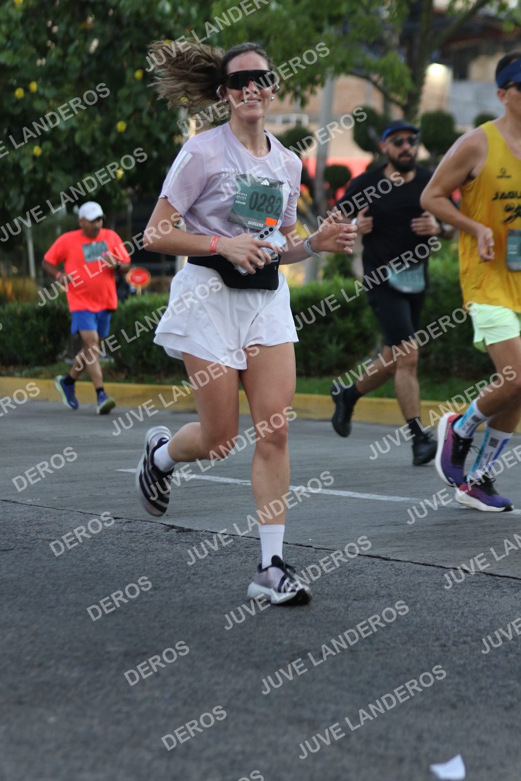 Foto de ADIDAS SPLITS GUADALAJARA 15K / 30K en Av. San Ignacio esquina Av. Ignacio L. Vallarta, Zapopan a las 07:33 · dorsal 282