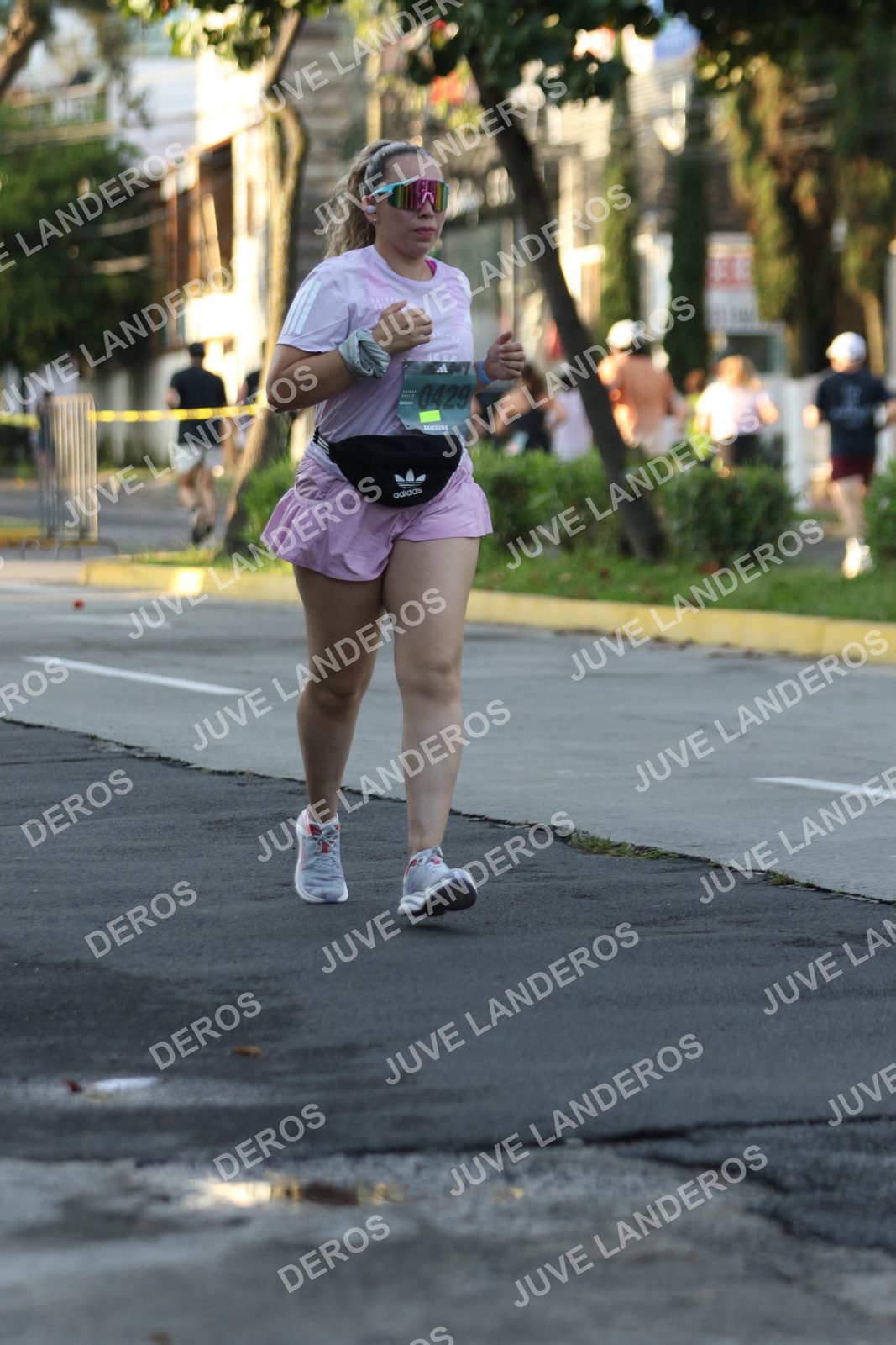 Foto de ADIDAS SPLITS GUADALAJARA 15K / 30K en Av. San Ignacio esquina Av. Ignacio L. Vallarta, Zapopan a las 07:26 · dorsal 429