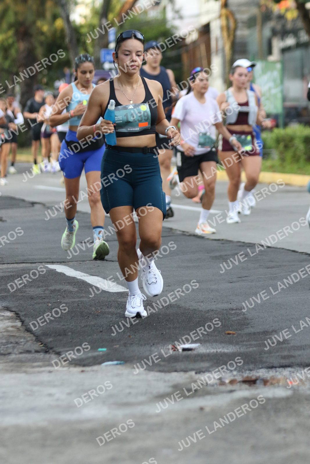 Foto de ADIDAS SPLITS GUADALAJARA 15K / 30K en Av. San Ignacio esquina Av. Ignacio L. Vallarta, Zapopan a las 07:08 · dorsal 1139