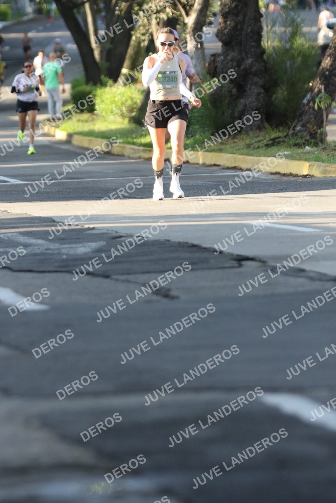 Foto de ADIDAS SPLITS GUADALAJARA 15K / 30K en Av. San Ignacio esquina Av. Ignacio L. Vallarta, Zapopan a las 08:04 · dorsal 3240