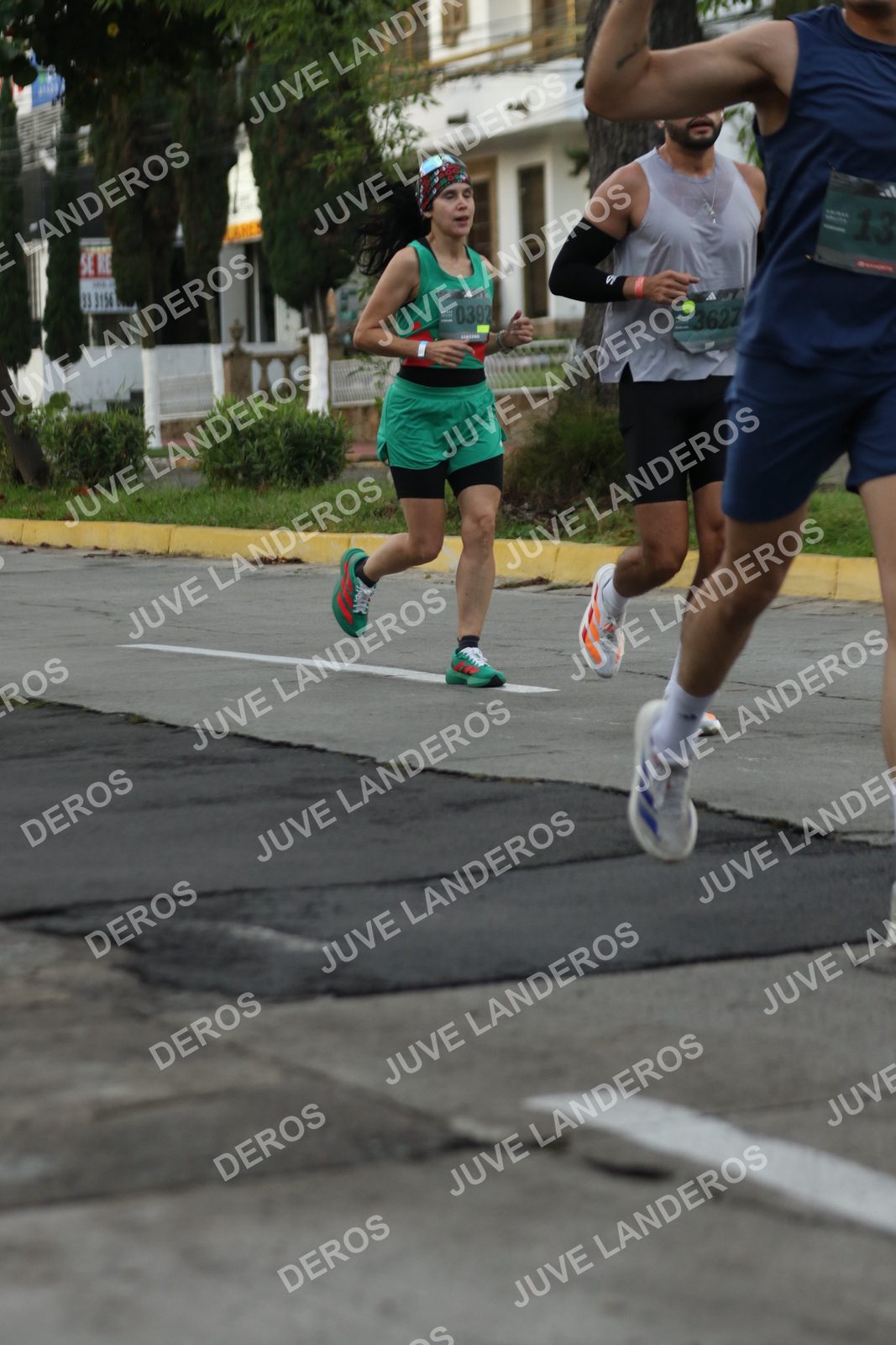 Foto de ADIDAS SPLITS GUADALAJARA 15K / 30K en Av. San Ignacio esquina Av. Ignacio L. Vallarta, Zapopan a las 07:01 · dorsal 392, 13, 3627