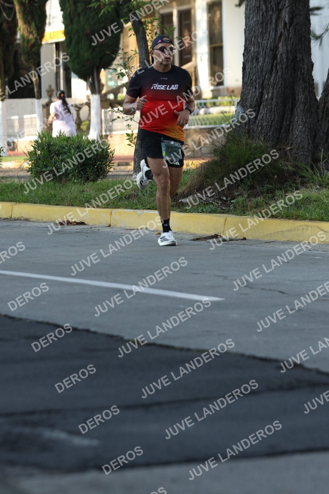 Foto de ADIDAS SPLITS GUADALAJARA 15K / 30K en Av. San Ignacio esquina Av. Ignacio L. Vallarta, Zapopan a las 08:05 · dorsal 302