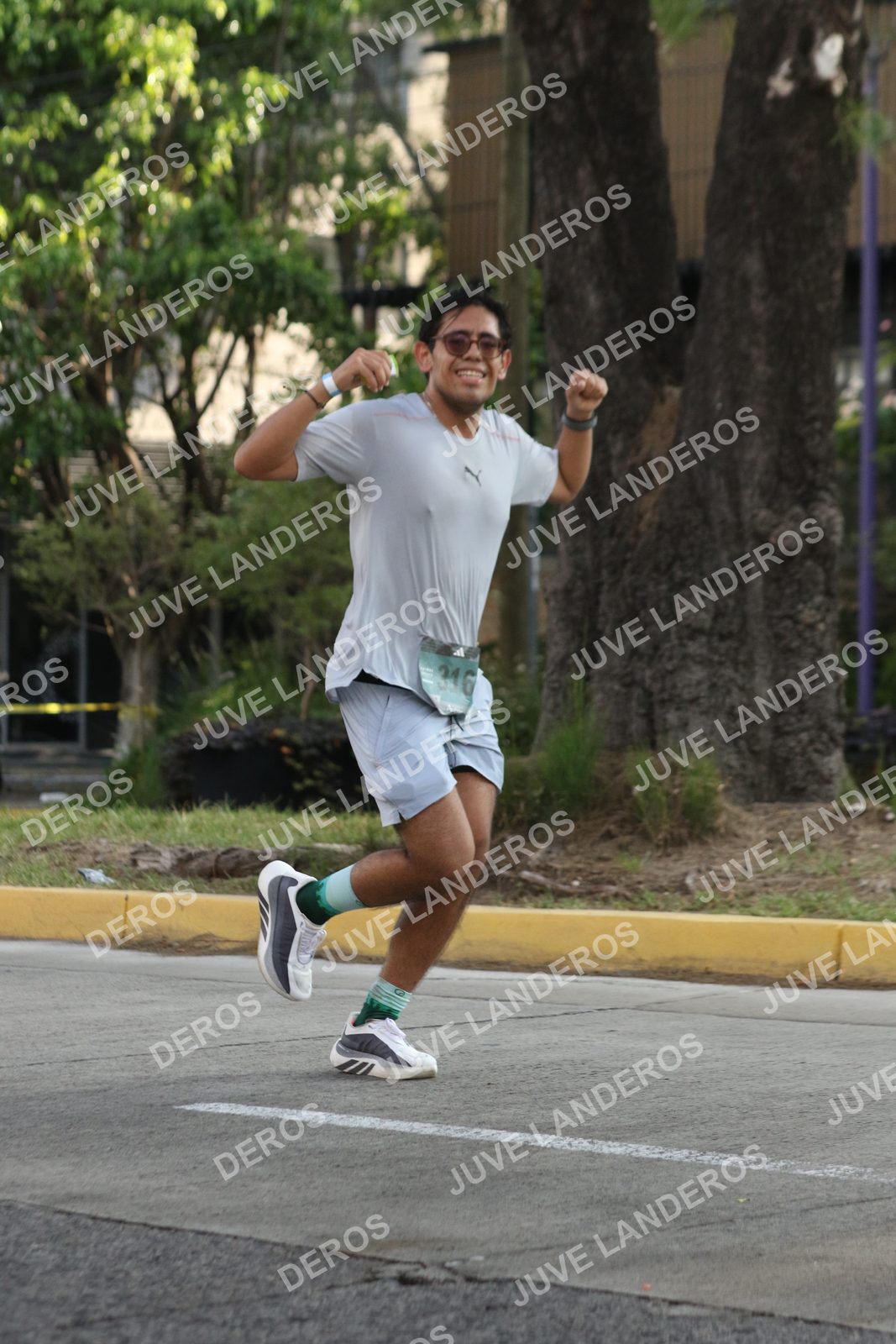 Foto de ADIDAS SPLITS GUADALAJARA 15K / 30K en Av. San Ignacio esquina Av. Ignacio L. Vallarta, Zapopan a las 08:39 · dorsal 316