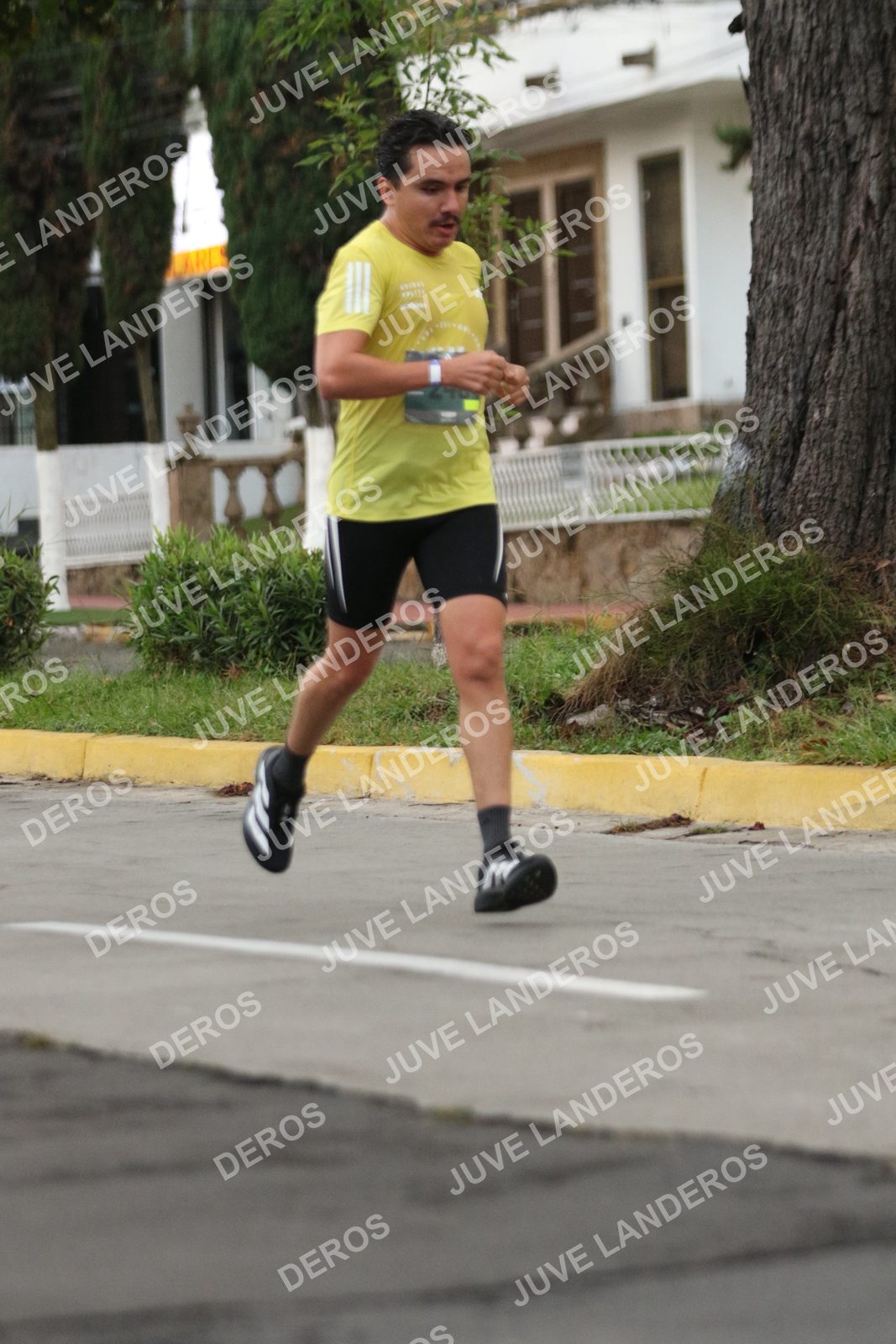 Foto de ADIDAS SPLITS GUADALAJARA 15K / 30K en Av. San Ignacio esquina Av. Ignacio L. Vallarta, Zapopan a las 06:50