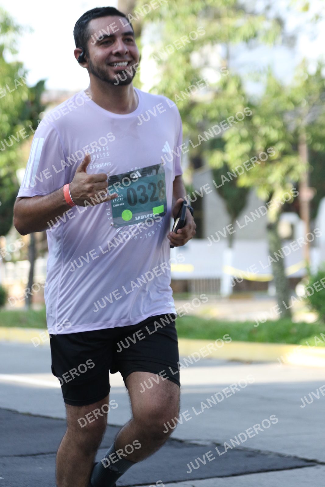 Foto de ADIDAS SPLITS GUADALAJARA 15K / 30K en Av. San Ignacio esquina Av. Ignacio L. Vallarta, Zapopan a las 08:25 · dorsal 328, 709
