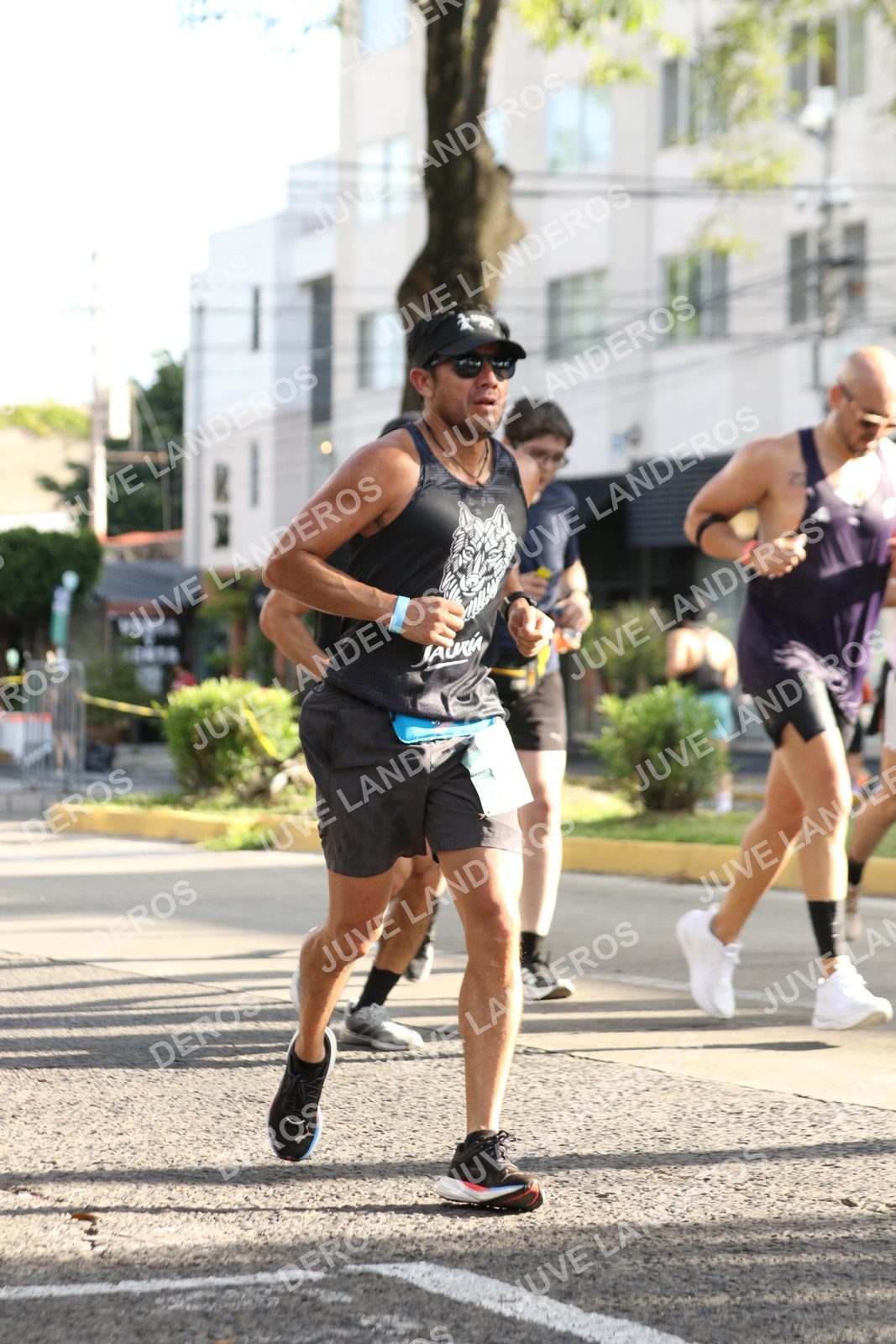 Foto de ADIDAS SPLITS GUADALAJARA 15K / 30K en Av. San Ignacio esquina Av. Ignacio L. Vallarta, Zapopan a las 08:50