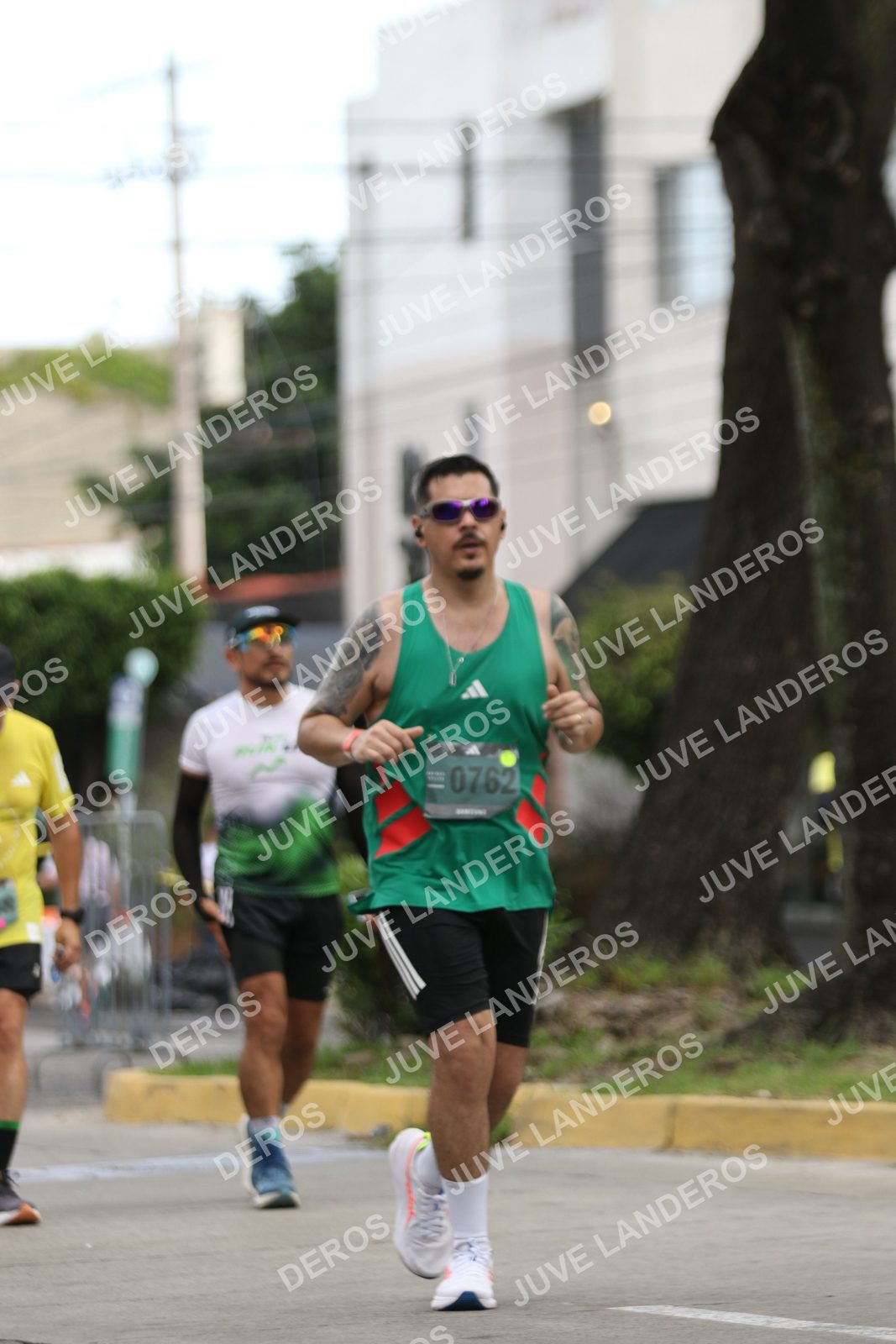 Foto de ADIDAS SPLITS GUADALAJARA 15K / 30K en Av. San Ignacio esquina Av. Ignacio L. Vallarta, Zapopan a las 09:09 · dorsal 762