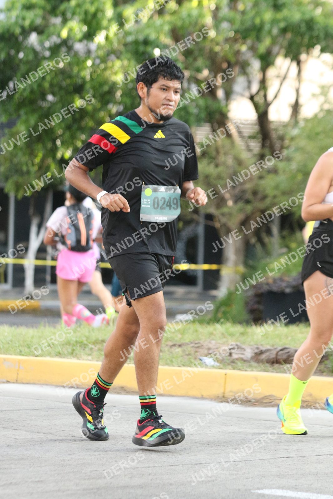 Foto de ADIDAS SPLITS GUADALAJARA 15K / 30K en Av. San Ignacio esquina Av. Ignacio L. Vallarta, Zapopan a las 08:39 · dorsal 249
