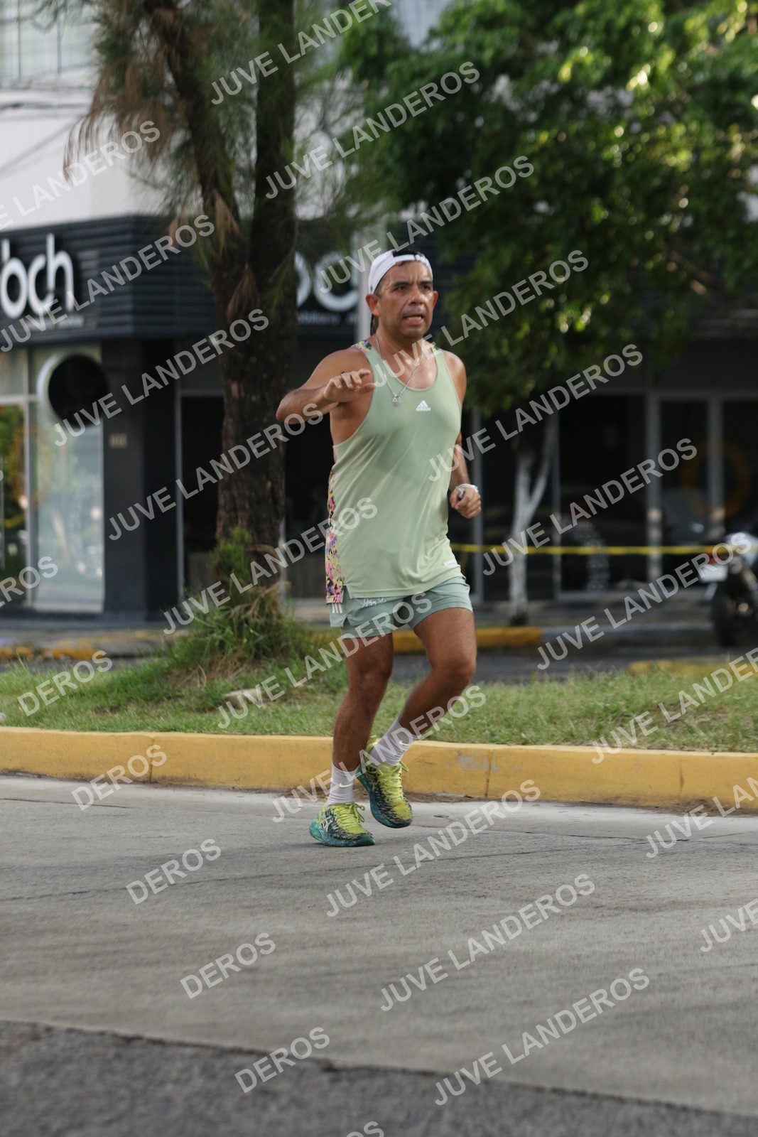 Foto de ADIDAS SPLITS GUADALAJARA 15K / 30K en Av. San Ignacio esquina Av. Ignacio L. Vallarta, Zapopan a las 08:38