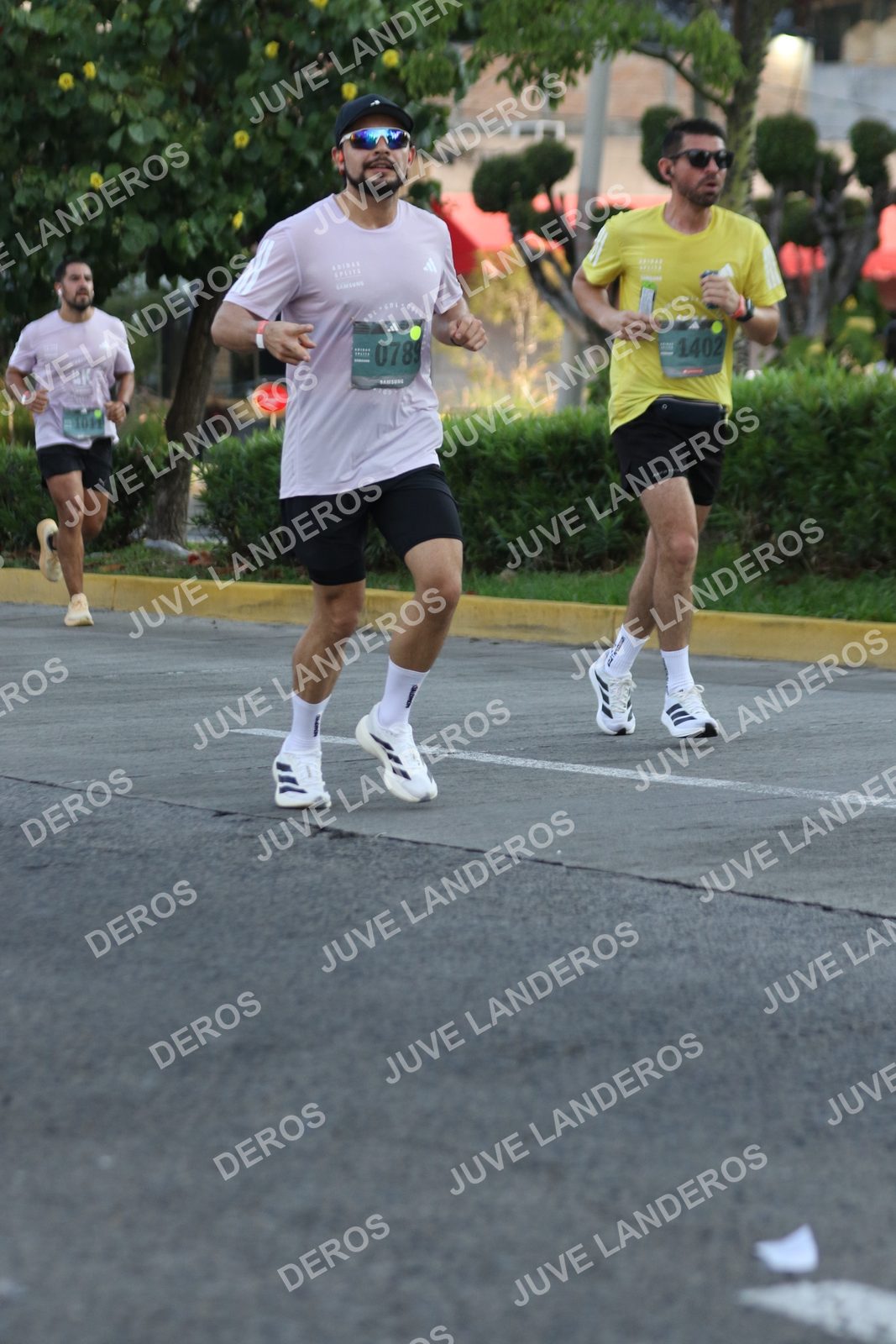 Foto de ADIDAS SPLITS GUADALAJARA 15K / 30K en Av. San Ignacio esquina Av. Ignacio L. Vallarta, Zapopan a las 07:33 · dorsal 789, 1402