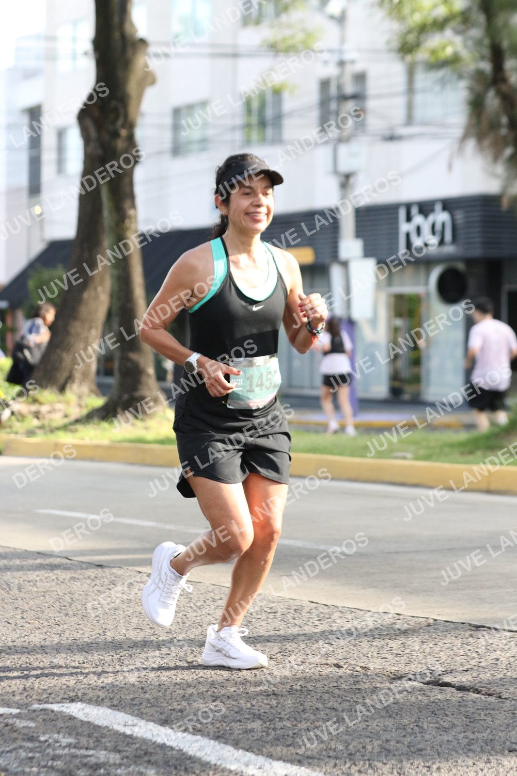 Foto de ADIDAS SPLITS GUADALAJARA 15K / 30K en Av. San Ignacio esquina Av. Ignacio L. Vallarta, Zapopan a las 08:48