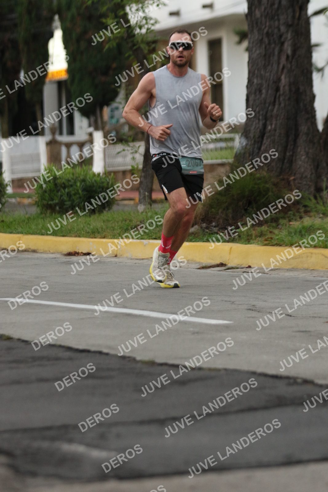Foto de ADIDAS SPLITS GUADALAJARA 15K / 30K en Av. San Ignacio esquina Av. Ignacio L. Vallarta, Zapopan a las 06:52 · dorsal 2067