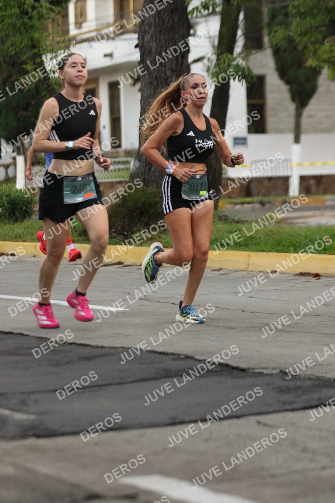 Foto de ADIDAS SPLITS GUADALAJARA 15K / 30K en Av. San Ignacio esquina Av. Ignacio L. Vallarta, Zapopan a las 06:52 · dorsal 2461, 111