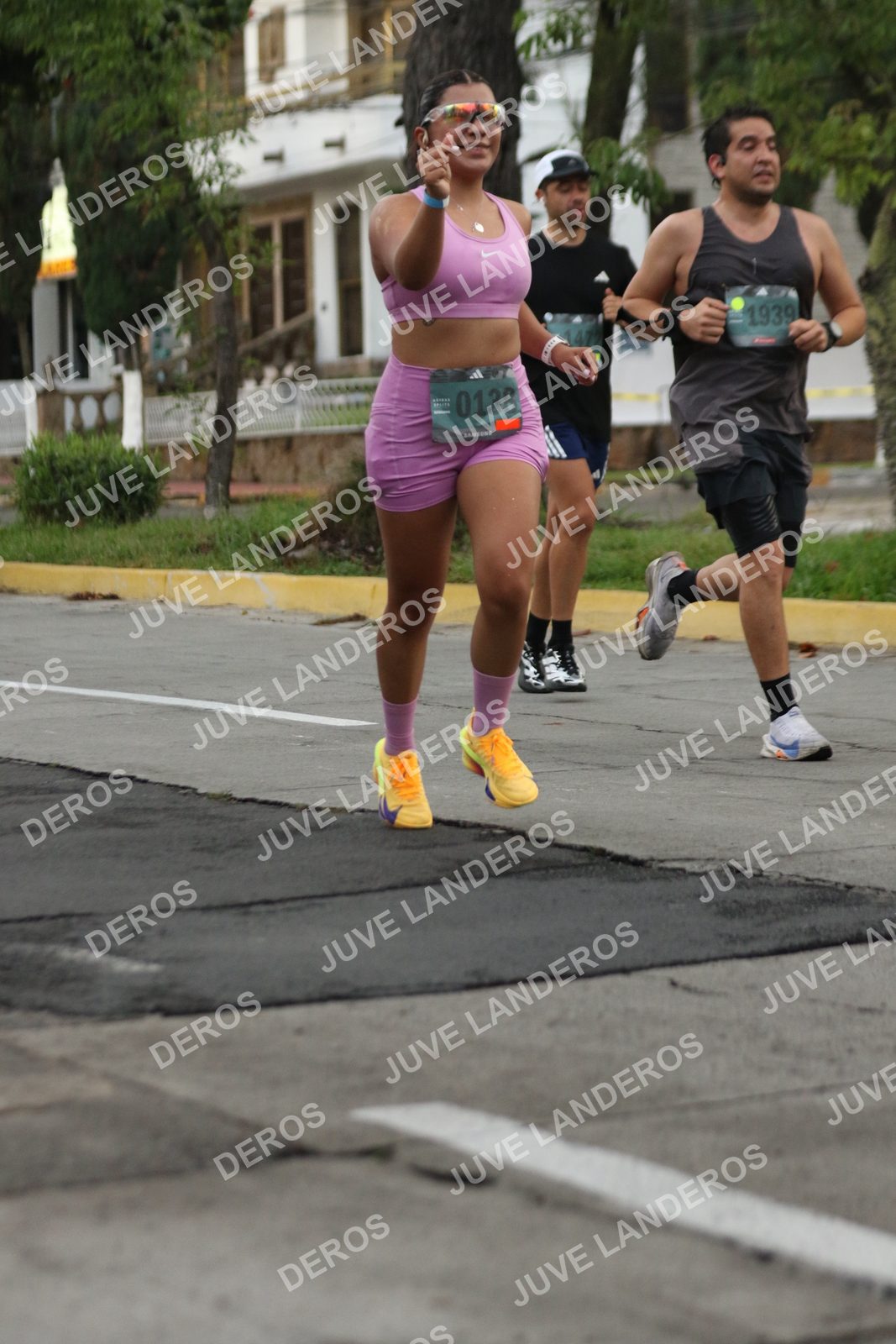 Foto de ADIDAS SPLITS GUADALAJARA 15K / 30K en Av. San Ignacio esquina Av. Ignacio L. Vallarta, Zapopan a las 06:55 · dorsal 1939, 138
