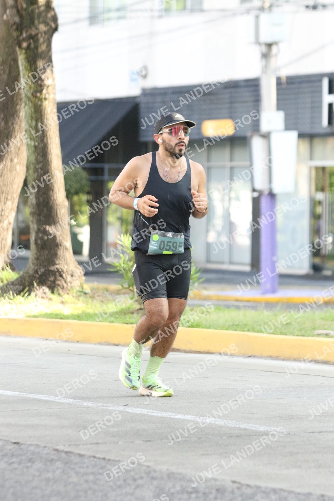 Foto de ADIDAS SPLITS GUADALAJARA 15K / 30K en Av. San Ignacio esquina Av. Ignacio L. Vallarta, Zapopan a las 08:40 · dorsal 595