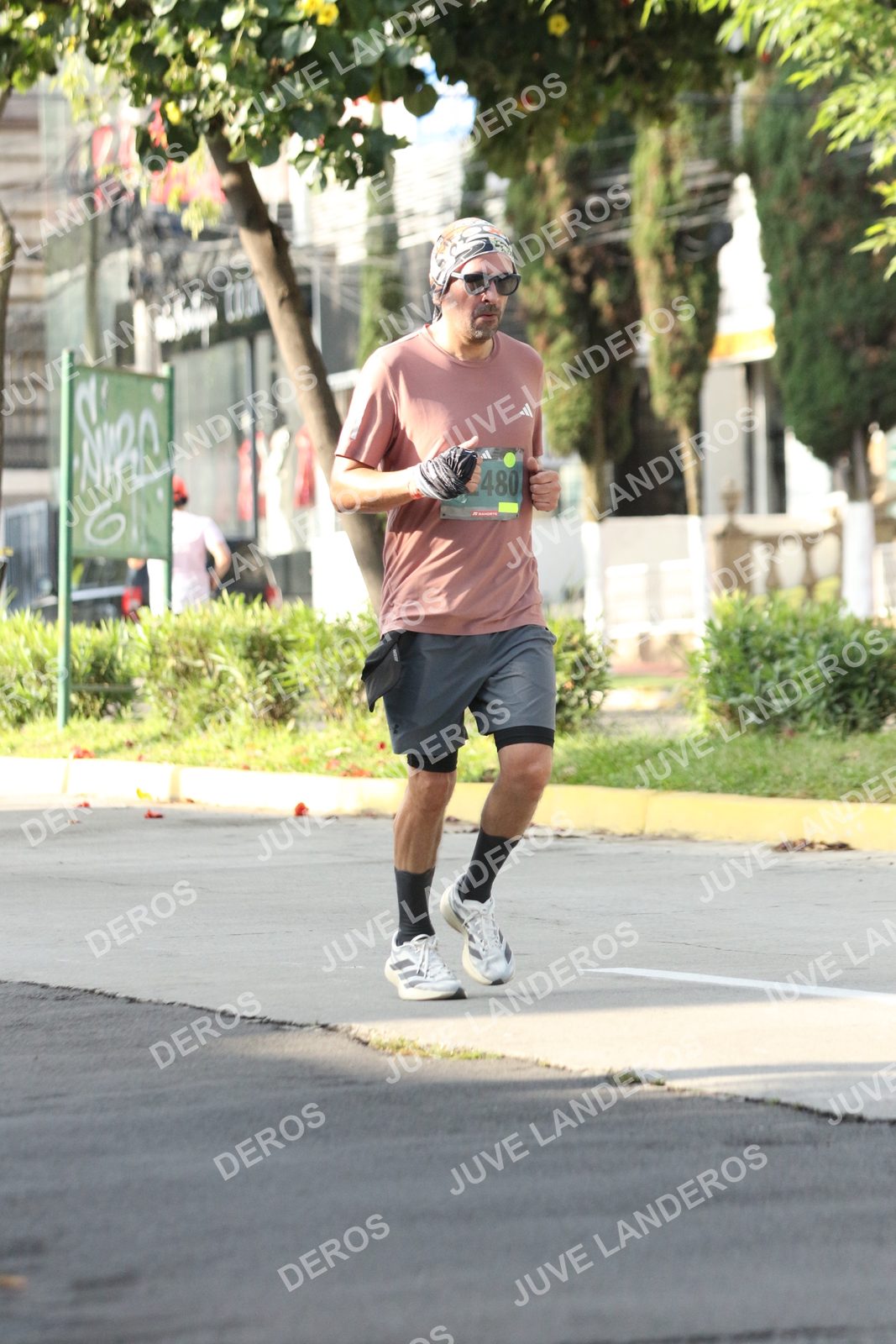 Foto de ADIDAS SPLITS GUADALAJARA 15K / 30K en Av. San Ignacio esquina Av. Ignacio L. Vallarta, Zapopan a las 08:33 · dorsal 480