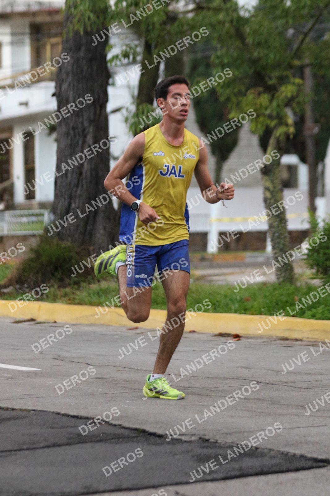 Foto de ADIDAS SPLITS GUADALAJARA 15K / 30K en Av. San Ignacio esquina Av. Ignacio L. Vallarta, Zapopan a las 06:45