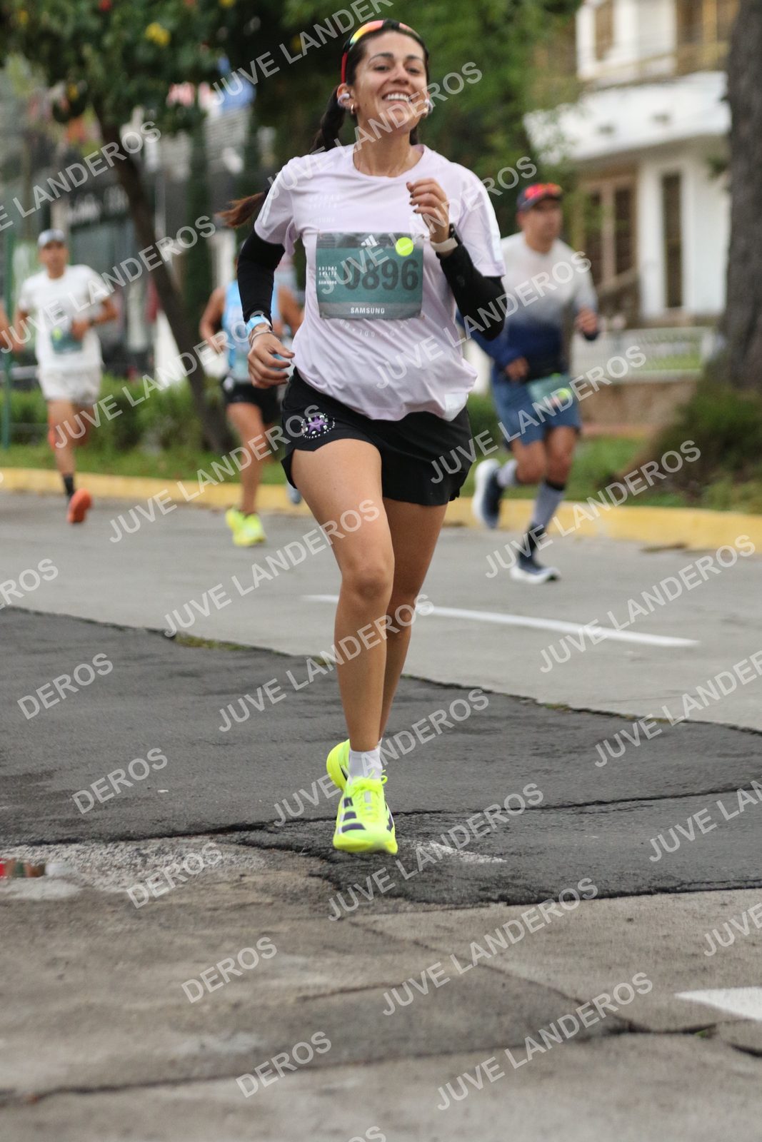 Foto de ADIDAS SPLITS GUADALAJARA 15K / 30K en Av. San Ignacio esquina Av. Ignacio L. Vallarta, Zapopan a las 06:53 · dorsal 896