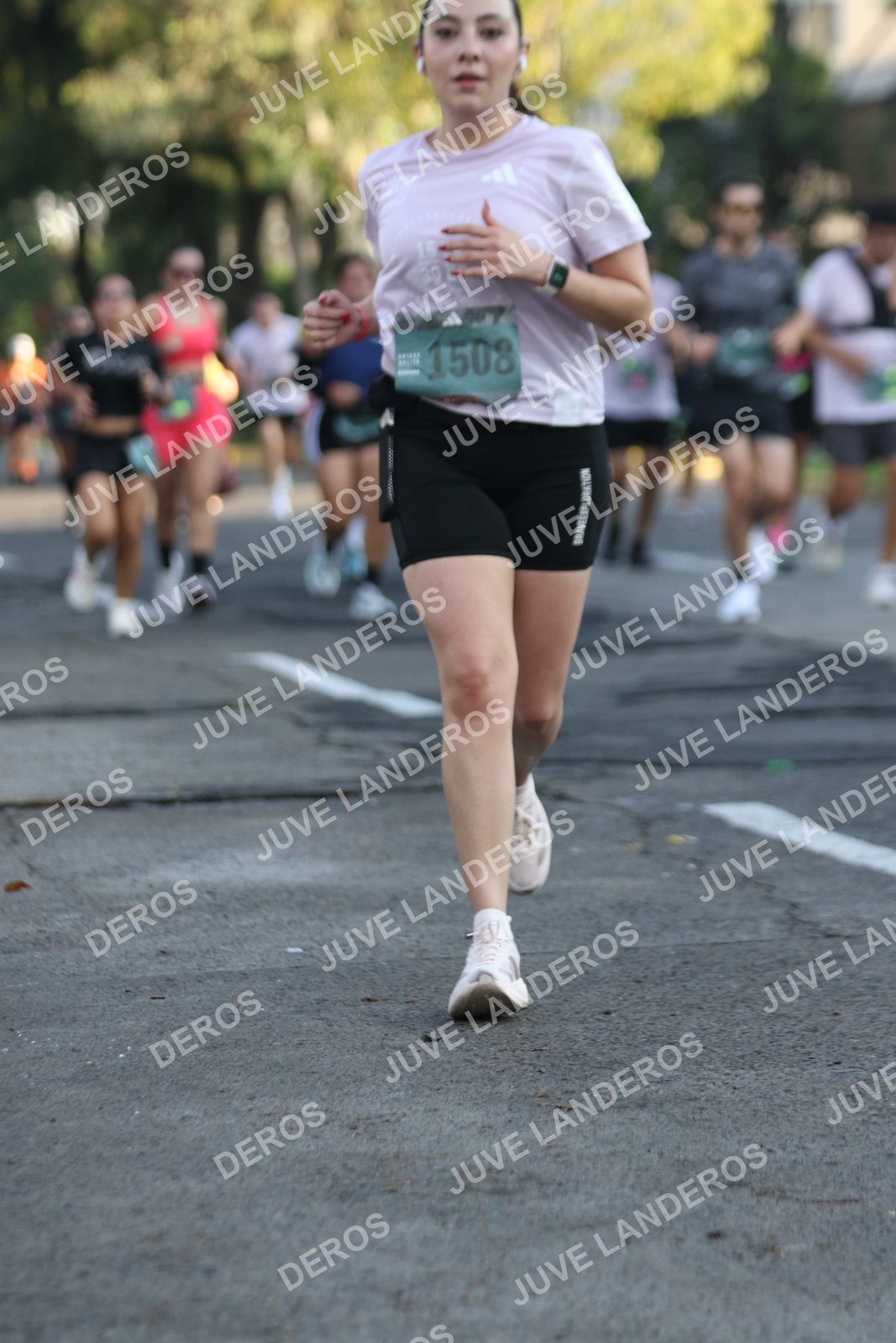 Foto de ADIDAS SPLITS GUADALAJARA 15K / 30K en Av. San Ignacio esquina Av. Ignacio L. Vallarta, Zapopan a las 07:38 · dorsal 1508