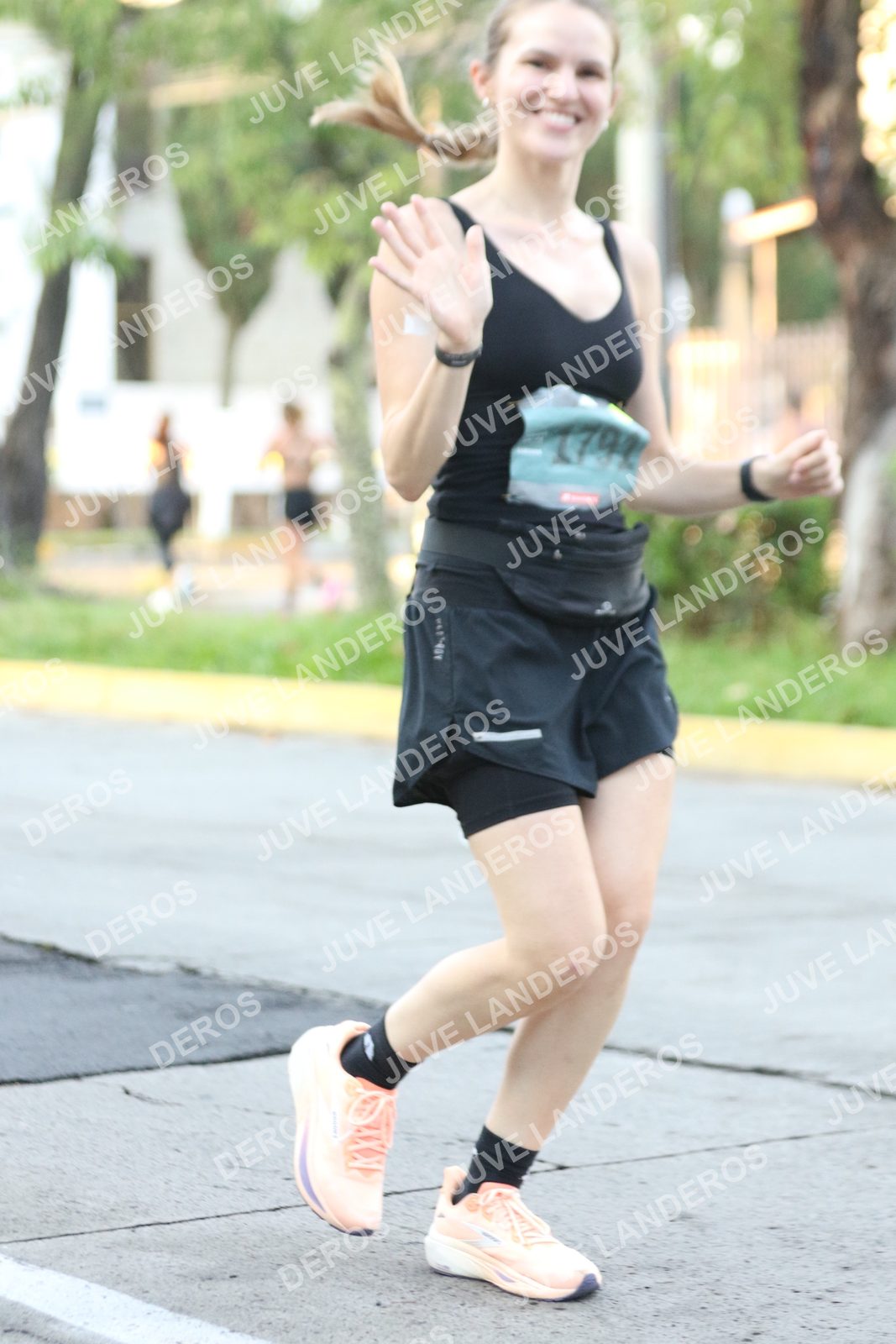 Foto de ADIDAS SPLITS GUADALAJARA 15K / 30K en Av. San Ignacio esquina Av. Ignacio L. Vallarta, Zapopan a las 07:20