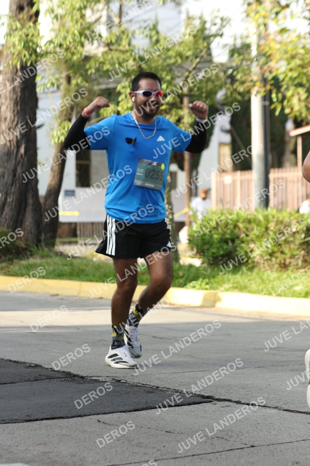 Foto de ADIDAS SPLITS GUADALAJARA 15K / 30K en Av. San Ignacio esquina Av. Ignacio L. Vallarta, Zapopan a las 08:31 · dorsal 255