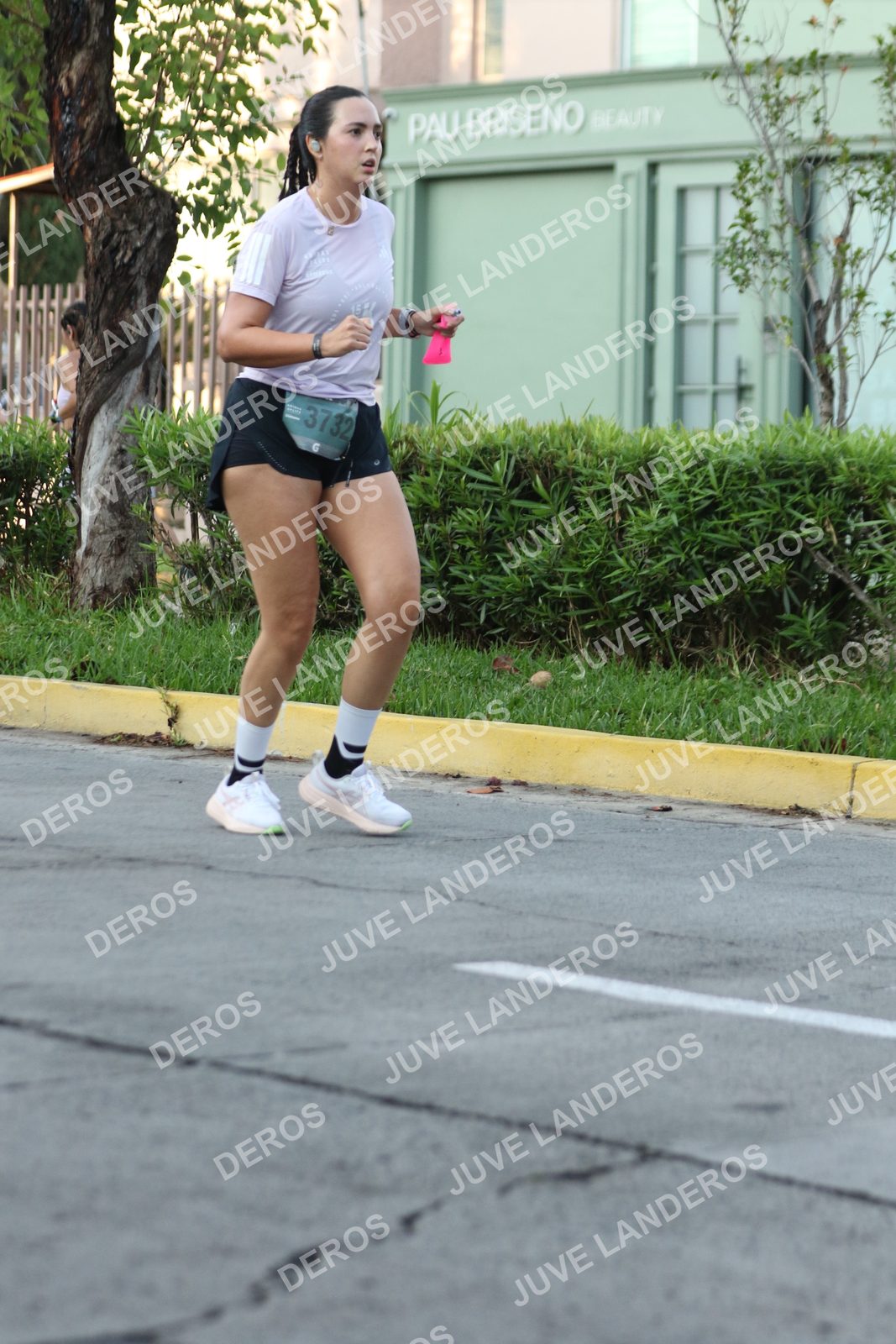 Foto de ADIDAS SPLITS GUADALAJARA 15K / 30K en Av. San Ignacio esquina Av. Ignacio L. Vallarta, Zapopan a las 07:24 · dorsal 3732