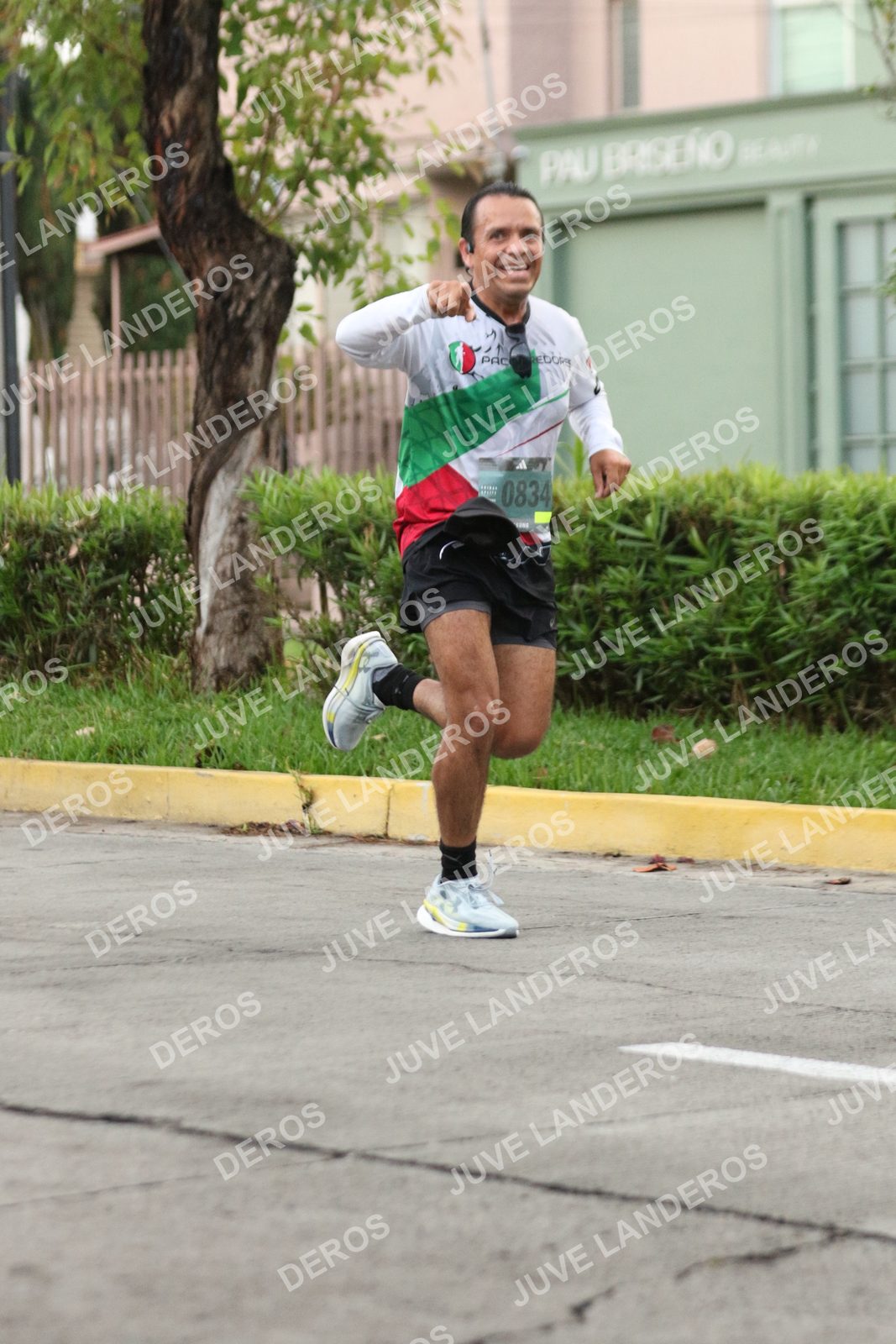 Foto de ADIDAS SPLITS GUADALAJARA 15K / 30K en Av. San Ignacio esquina Av. Ignacio L. Vallarta, Zapopan a las 06:52 · dorsal 834