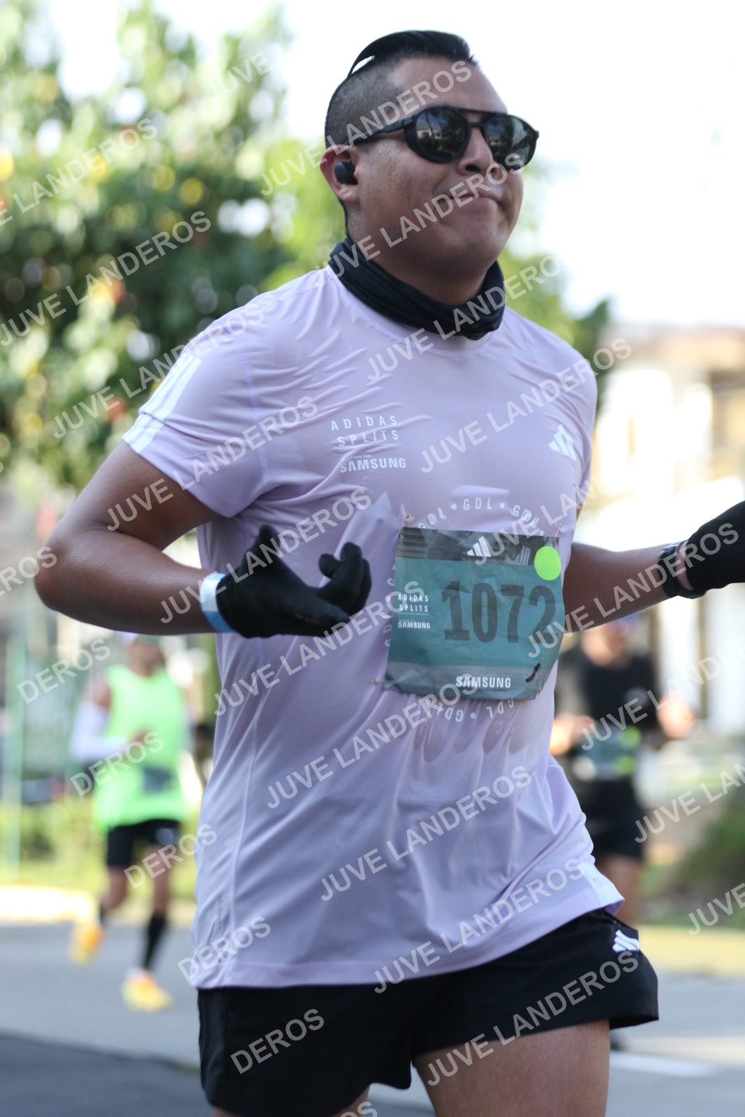 Foto de ADIDAS SPLITS GUADALAJARA 15K / 30K en Av. San Ignacio esquina Av. Ignacio L. Vallarta, Zapopan a las 08:22 · dorsal 1072