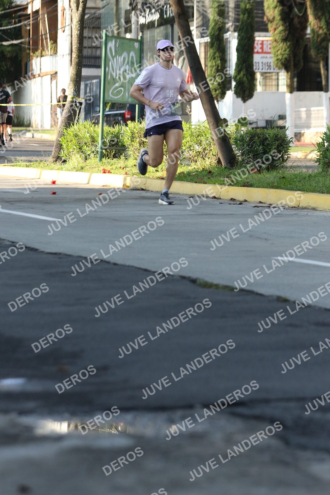 Foto de ADIDAS SPLITS GUADALAJARA 15K / 30K en Av. San Ignacio esquina Av. Ignacio L. Vallarta, Zapopan a las 08:04 · dorsal 33