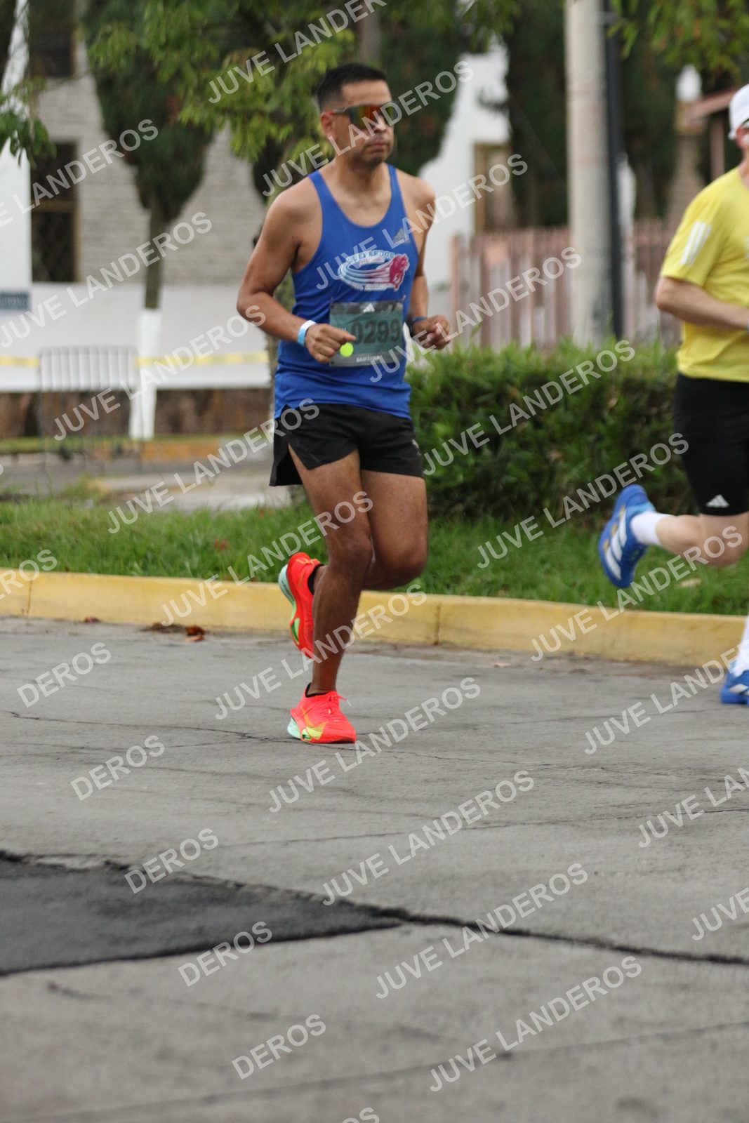 Foto de ADIDAS SPLITS GUADALAJARA 15K / 30K en Av. San Ignacio esquina Av. Ignacio L. Vallarta, Zapopan a las 06:54