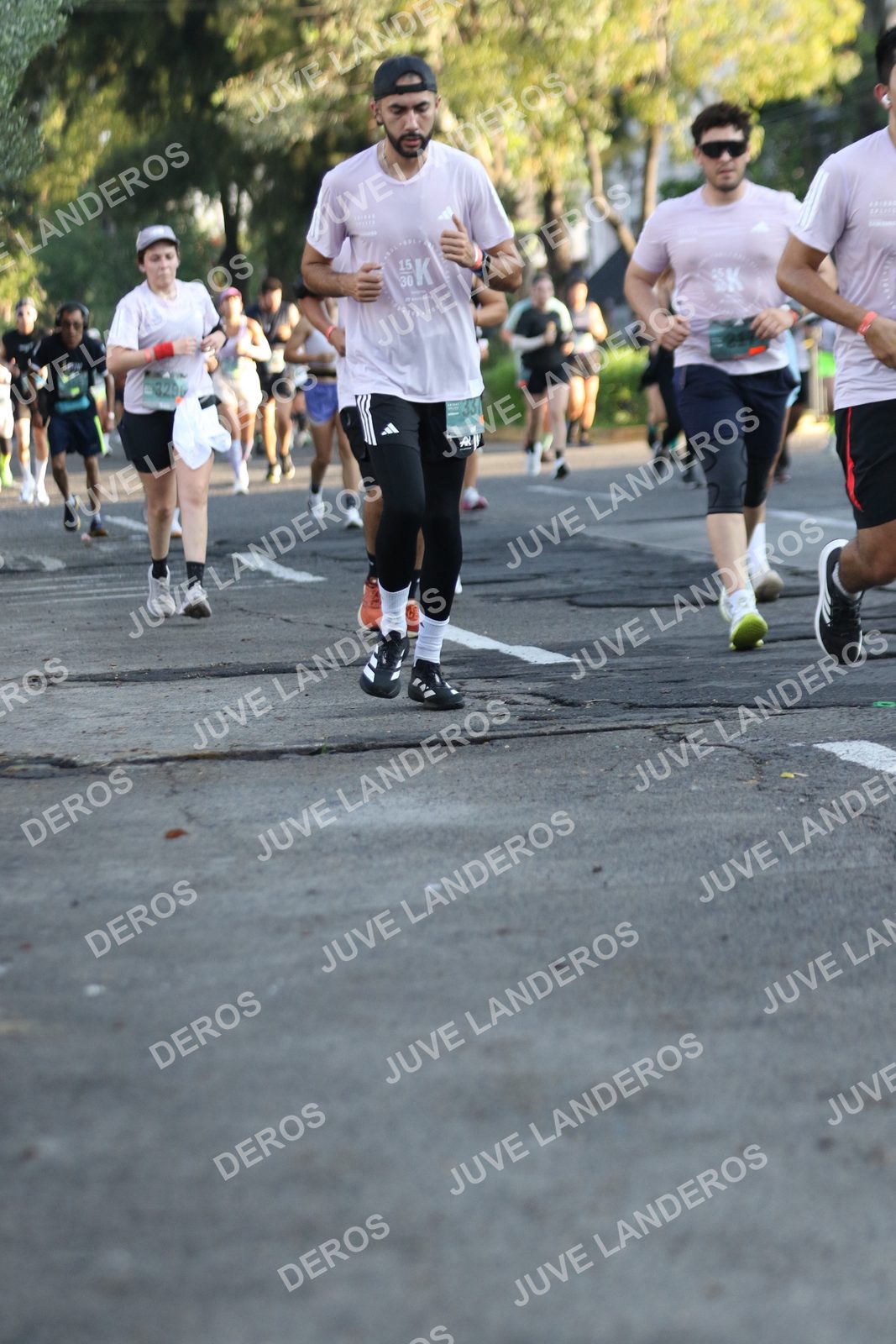 Foto de ADIDAS SPLITS GUADALAJARA 15K / 30K en Av. San Ignacio esquina Av. Ignacio L. Vallarta, Zapopan a las 07:38 · dorsal 15