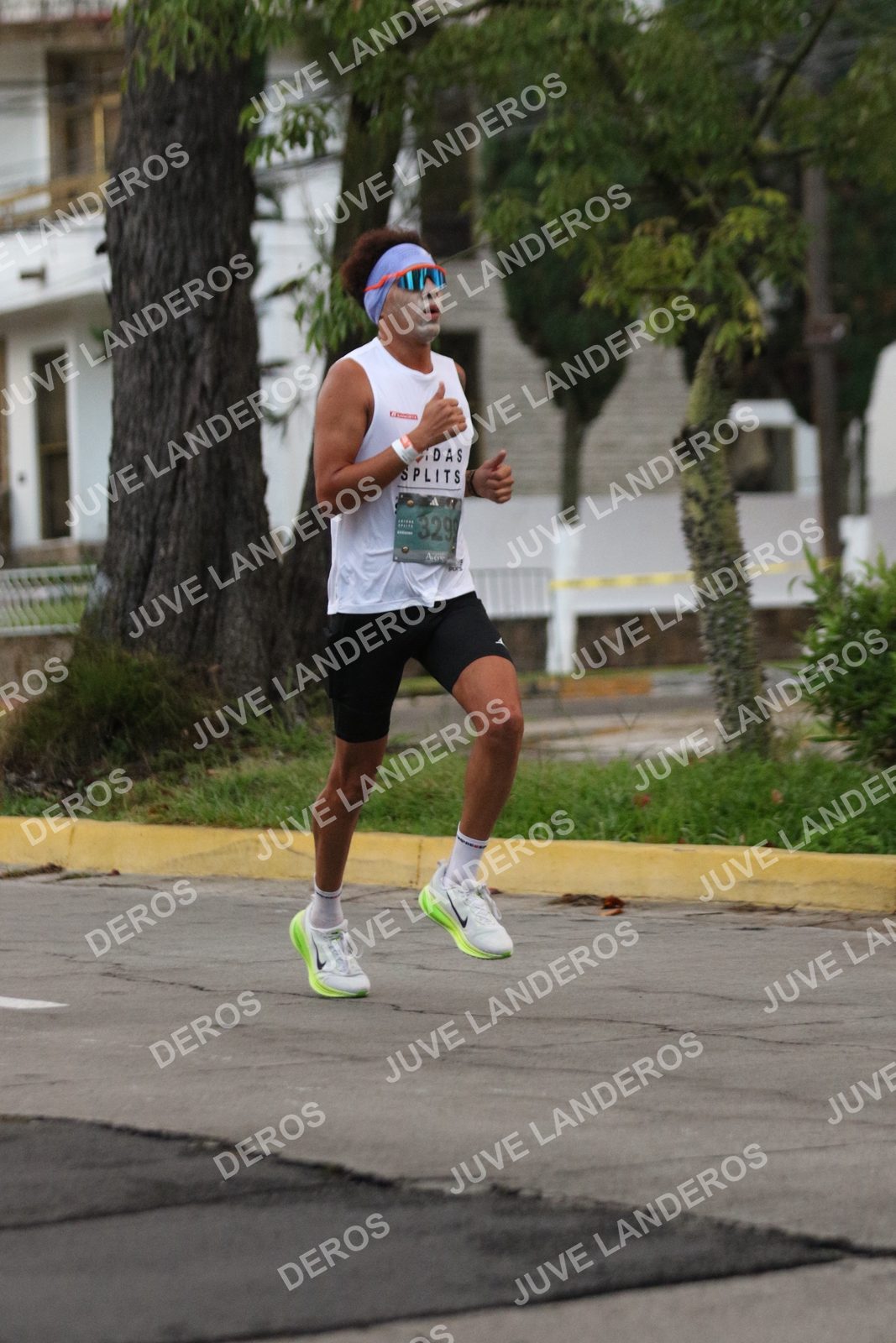 Foto de ADIDAS SPLITS GUADALAJARA 15K / 30K en Av. San Ignacio esquina Av. Ignacio L. Vallarta, Zapopan a las 06:47 · dorsal 3299