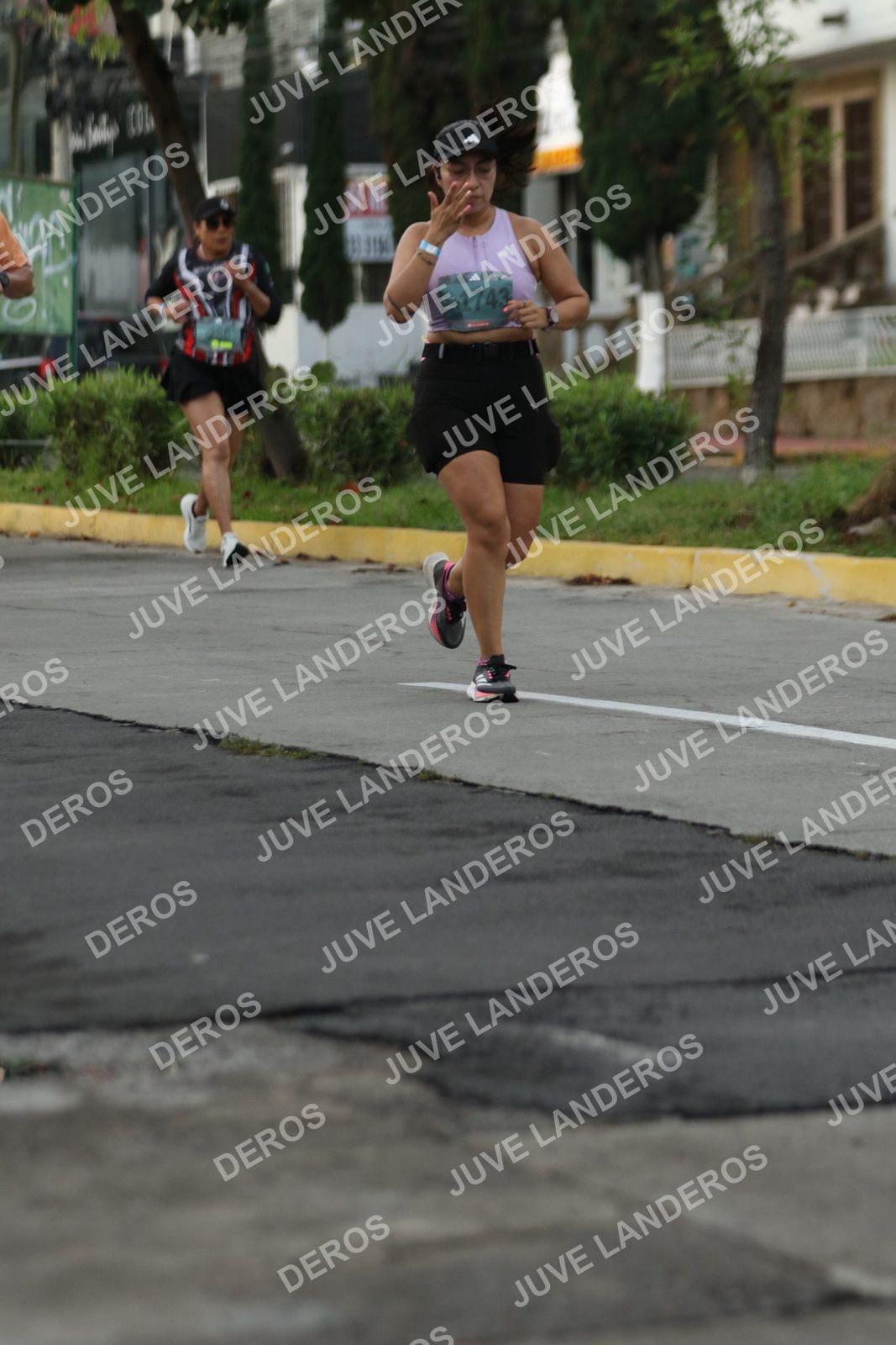 Foto de ADIDAS SPLITS GUADALAJARA 15K / 30K en Av. San Ignacio esquina Av. Ignacio L. Vallarta, Zapopan a las 07:01 · dorsal 1743